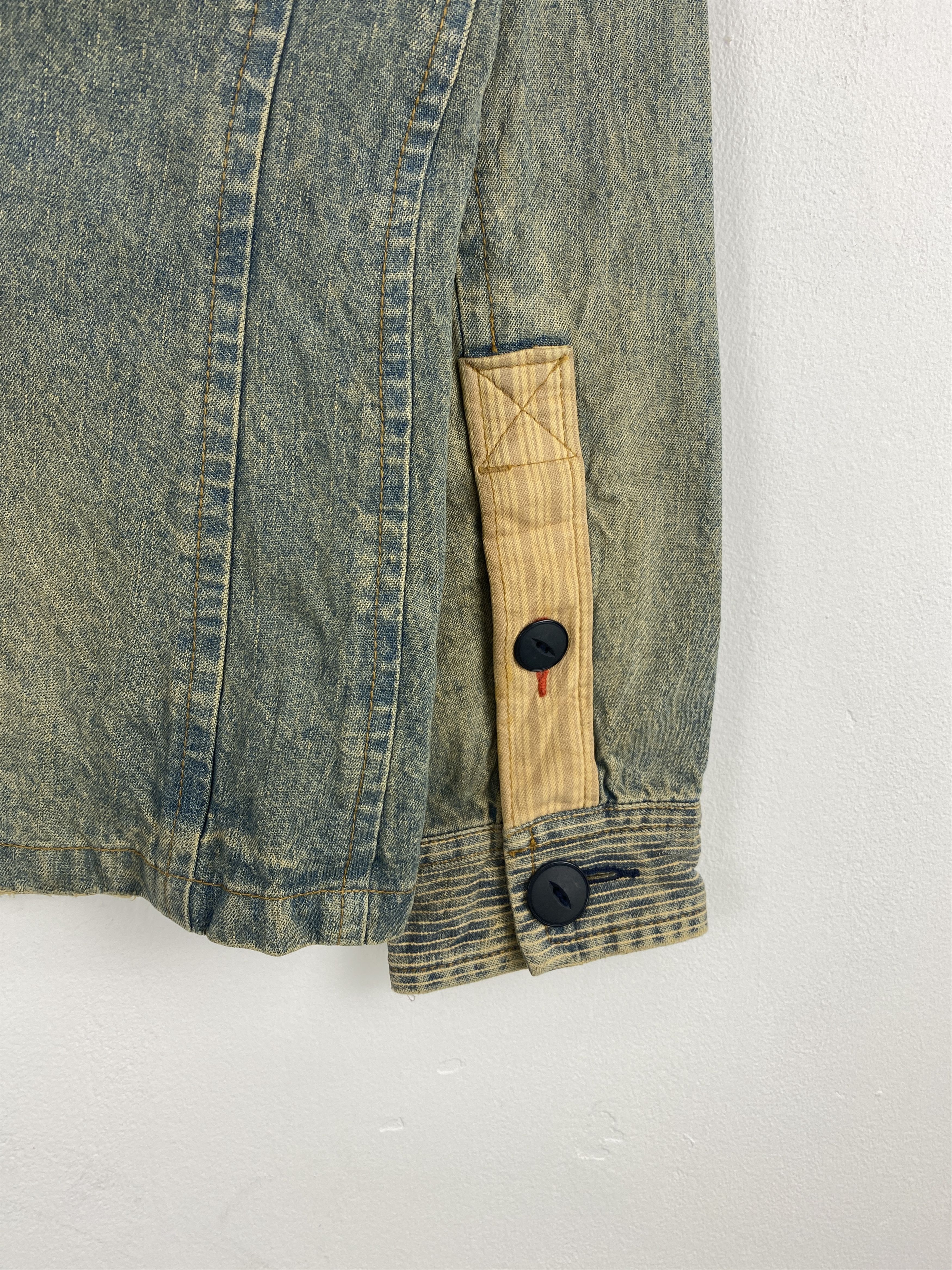 Japanese Brand Vintage Cube Sugar Multi Pocket Button Up Denim Jacket J2006 Size US S / EU 44-46 / 1 - 14 Thumbnail