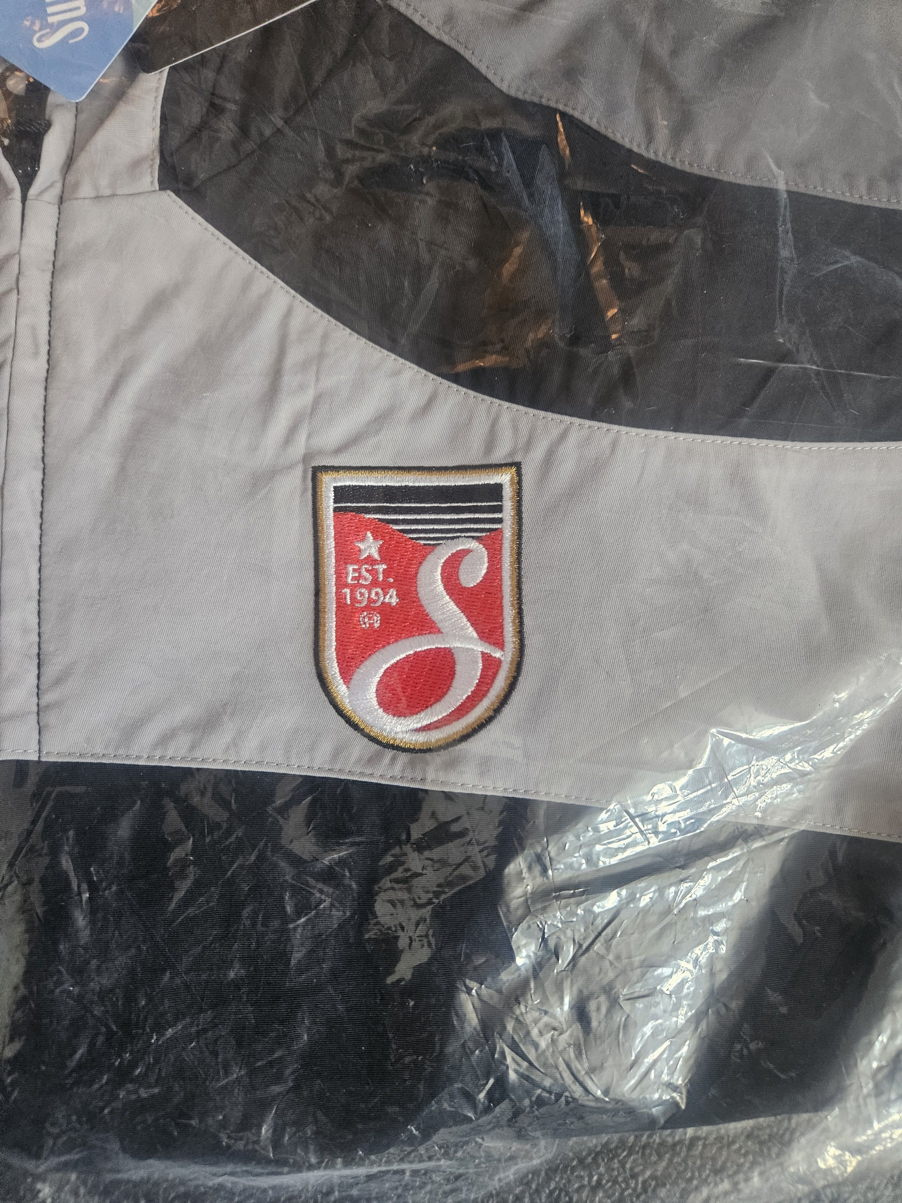 Supreme Supreme X Umbro Track Jacket SS23 - Medium - NEW! Size US M / EU 48-50 / 2 - 3 Thumbnail