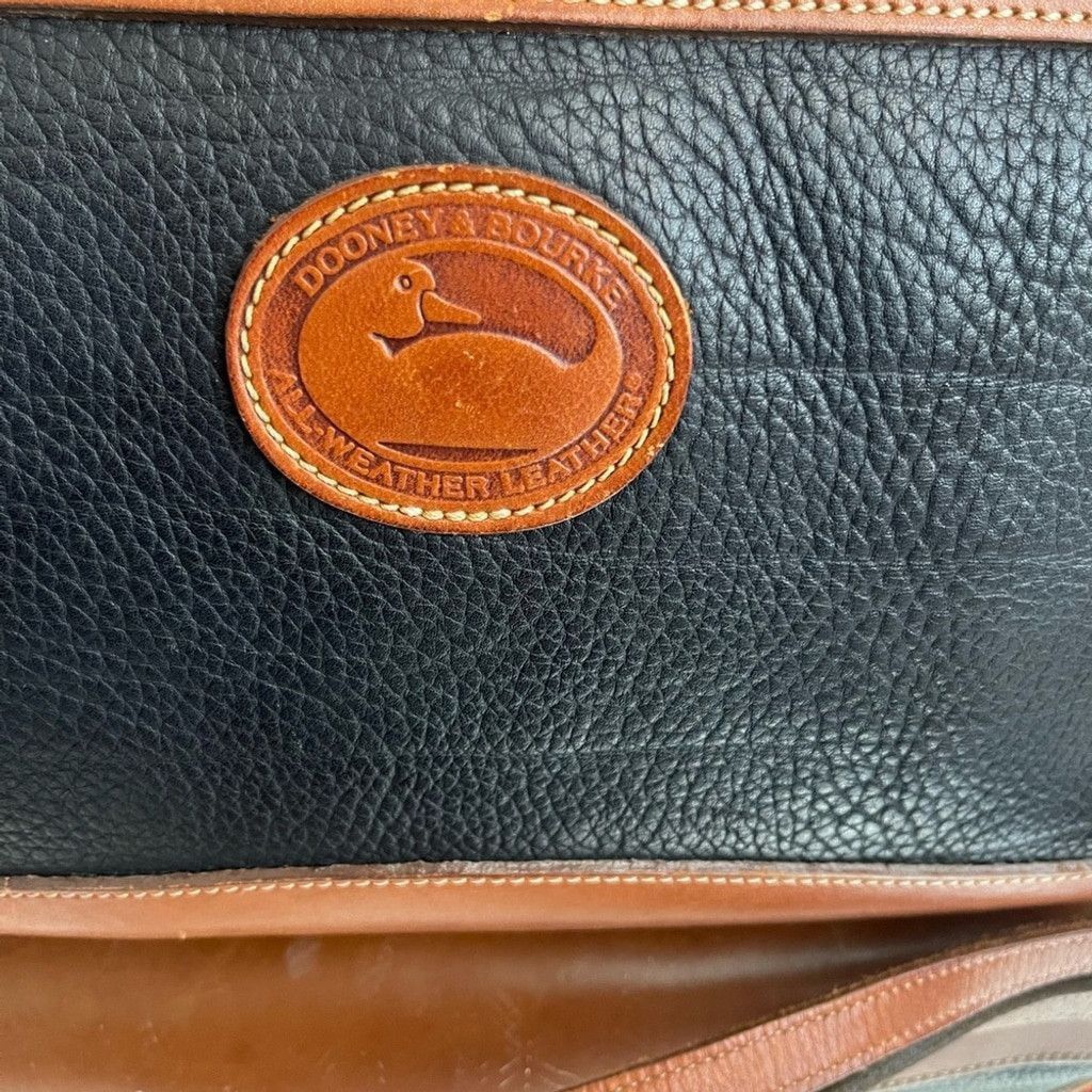 Dooney & Bourke Dooney & Bourne vintage weather leather black and brown bag Size ONE SIZE - 5 Thumbnail