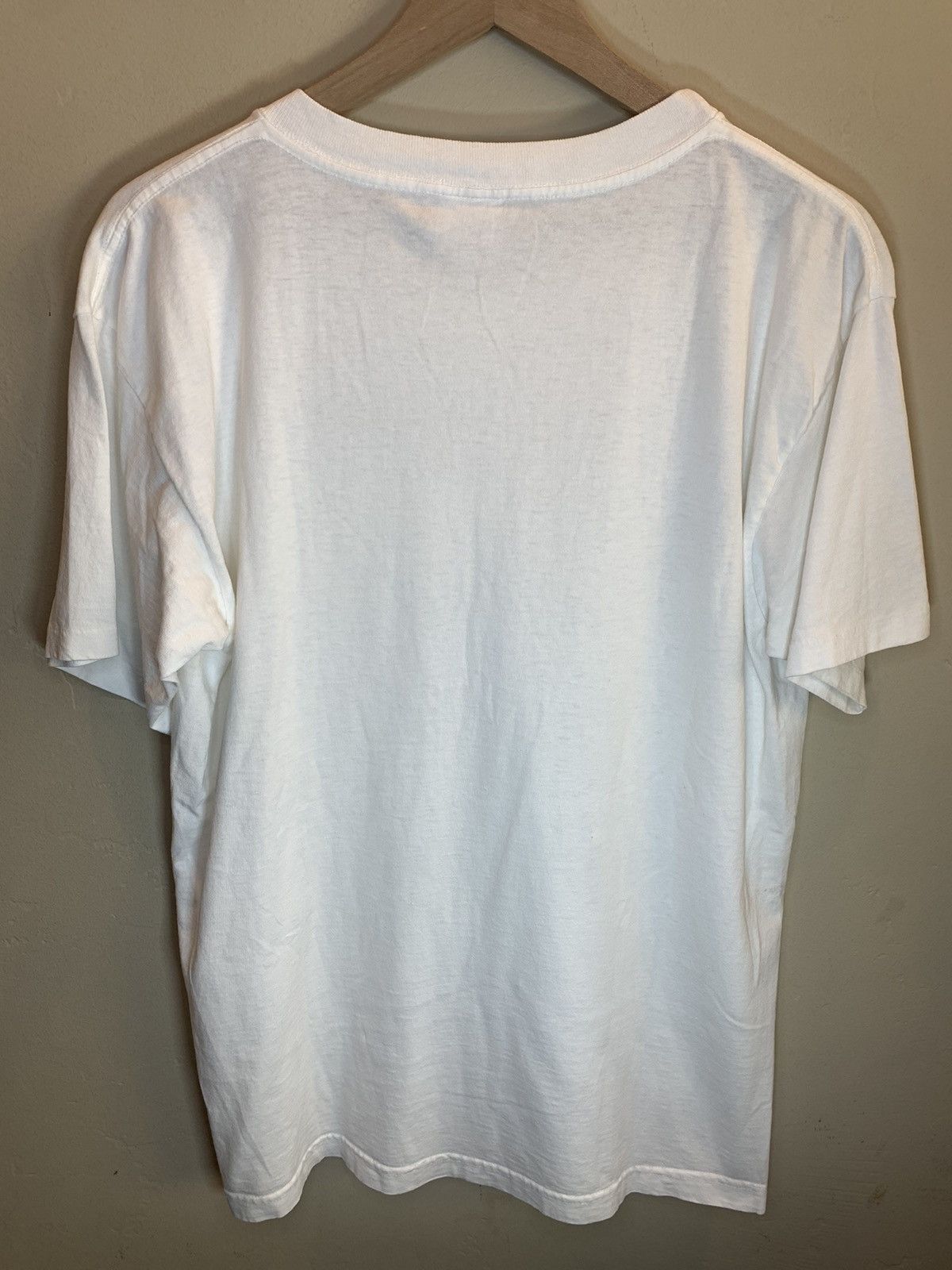 Vintage *RARE* Vintage 80’s Jesus What Happened To Your Hand T-Shirt Size US L / EU 52-54 / 3 - 6 Thumbnail