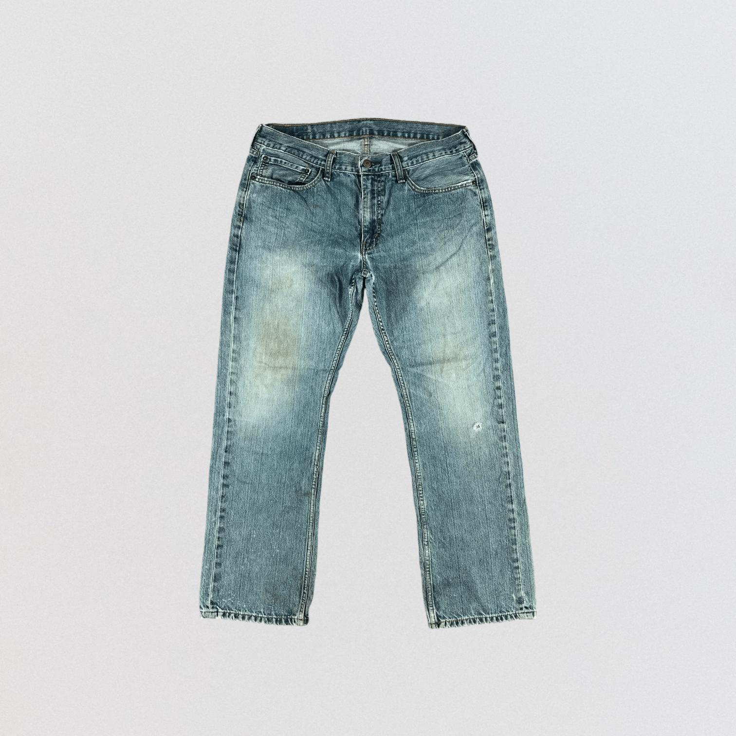 Levi's × Vintage Vintage Blue Wash Levis 559 Jeans-JM3089 Size US 35 - 1 Thumbnail