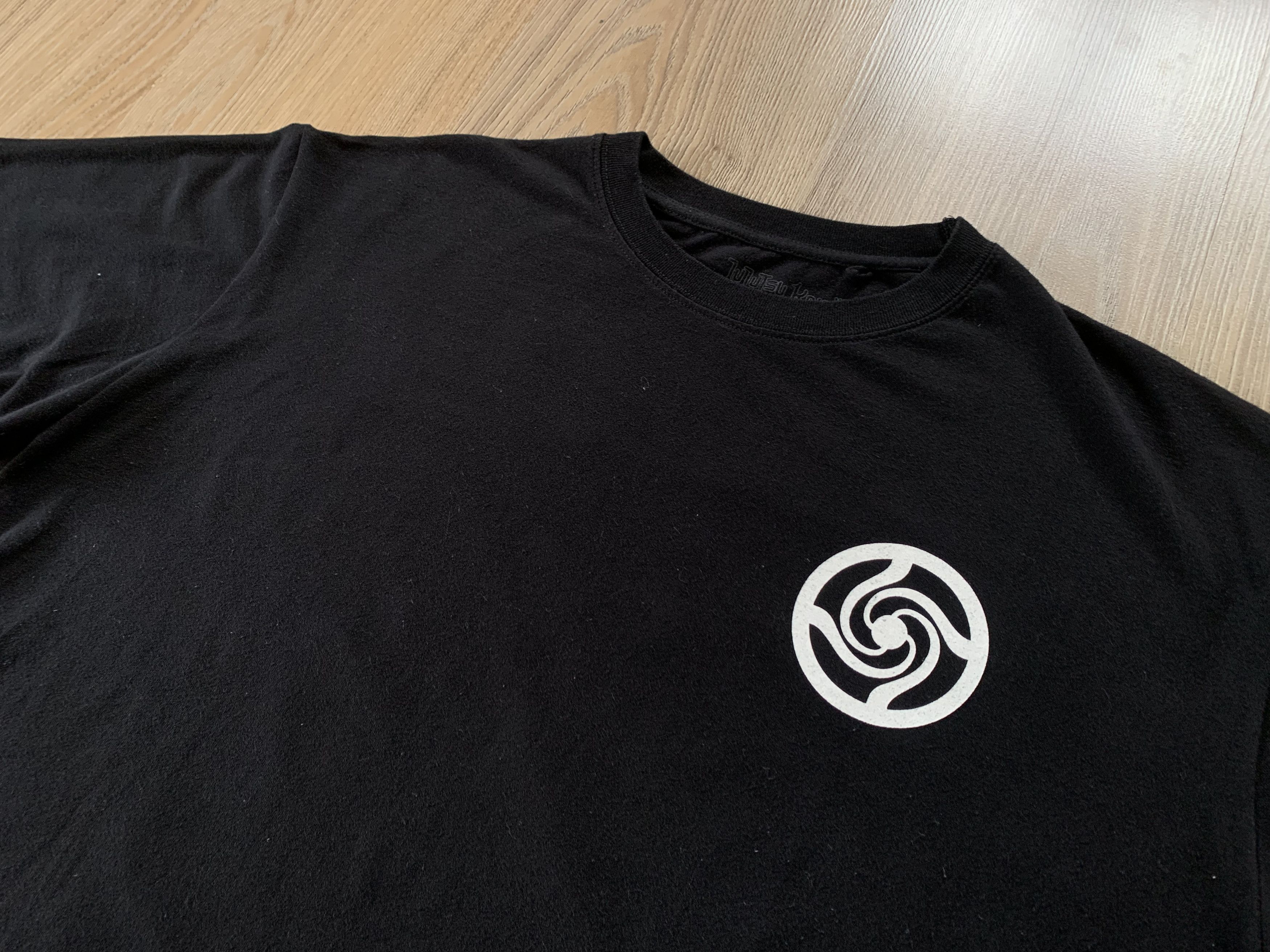 Anime × Pull & Bear Jujutsu Kaisen Anime Printed T Shirt Size US XL / EU 56 / 4 - 5 Thumbnail