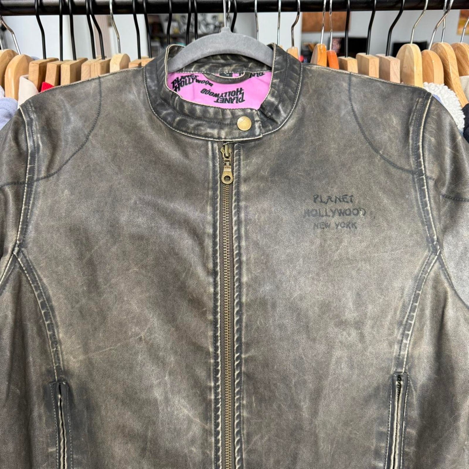 Planet Hollywood Vintage Women's Planet Hollywood New York Leather Jacket Size L / US 10 / IT 46 - 2 Thumbnail