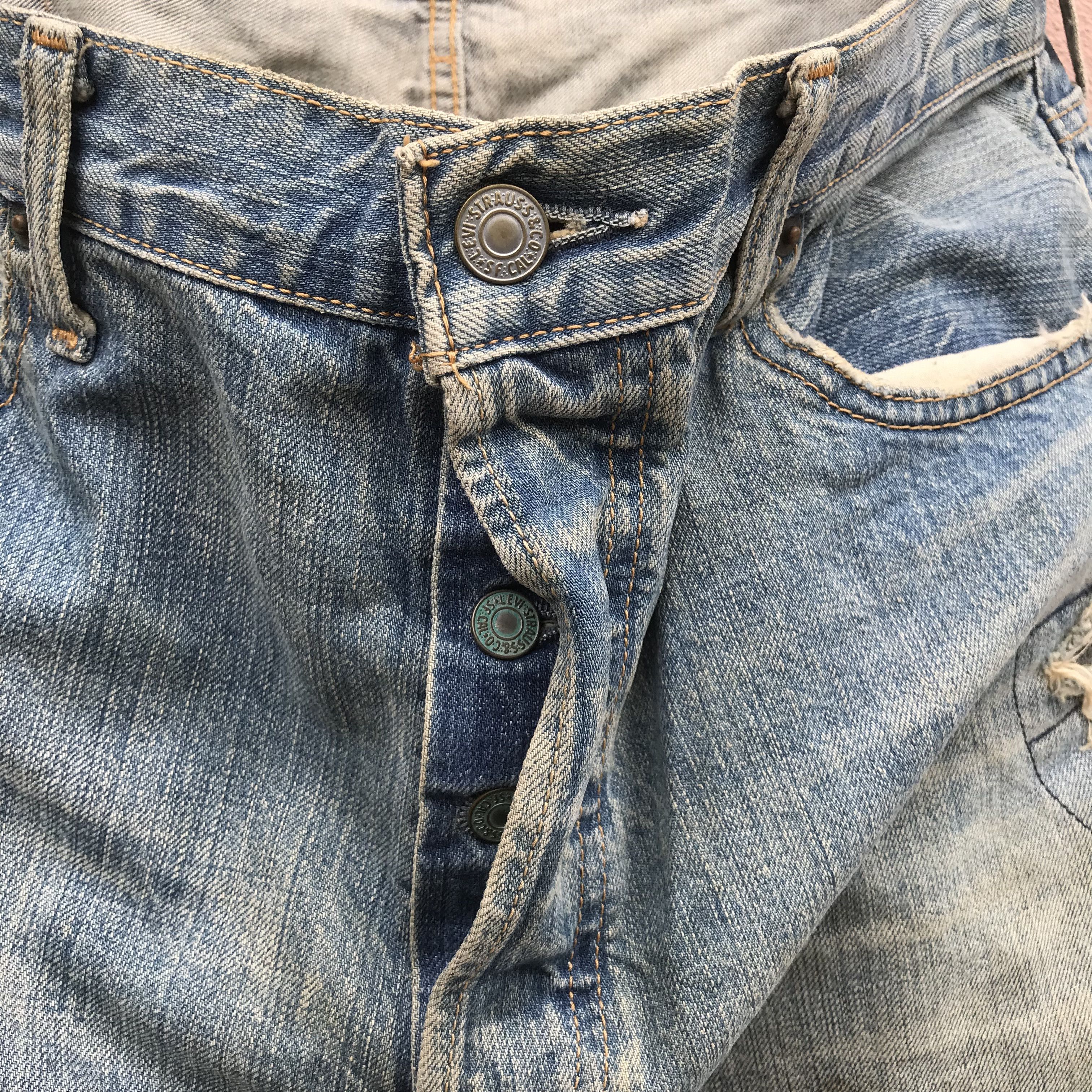 Levi's Levi’s 501 Distressed Jeans Faded Ripped Workwear Grunge Size US 36 / EU 52 - 4 Thumbnail