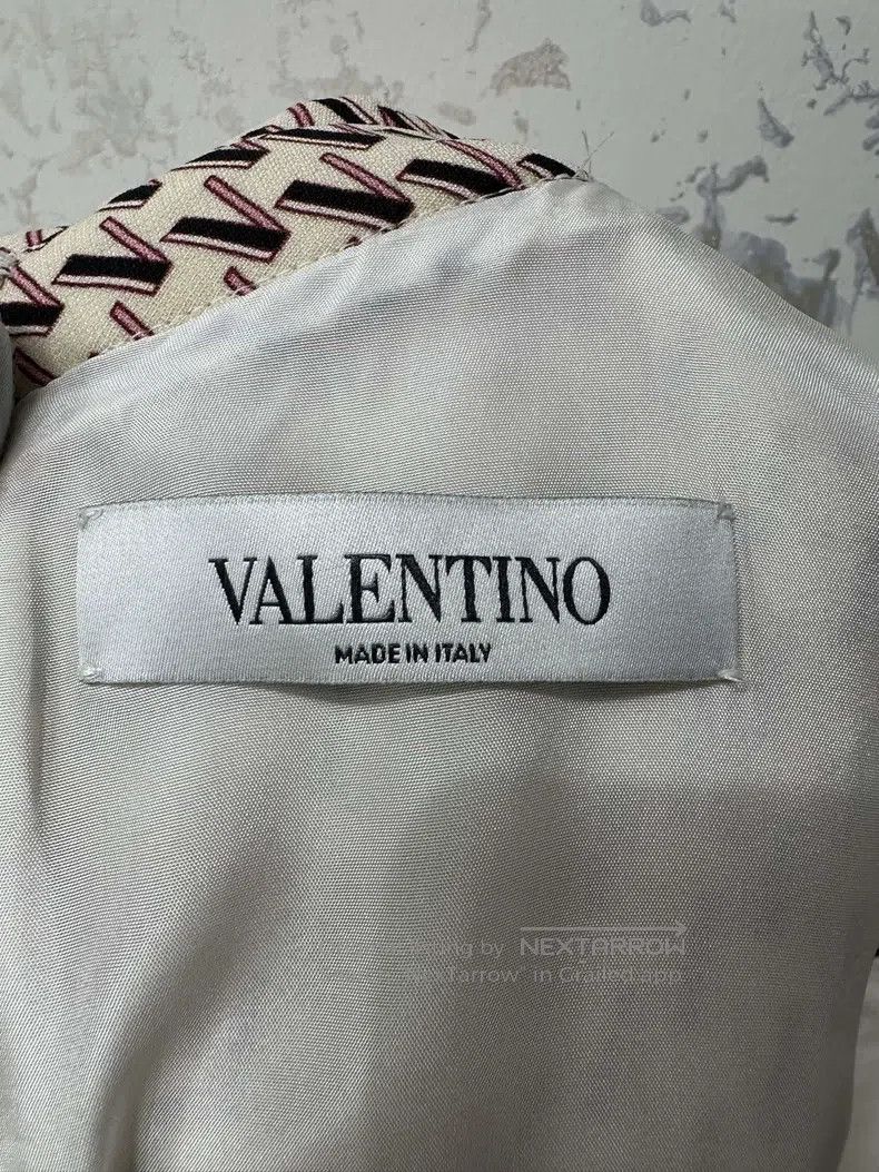 Valentino Valentino Lapel V logo print doll top Size XS / US 0-2 / IT 36-38 - 3 Thumbnail
