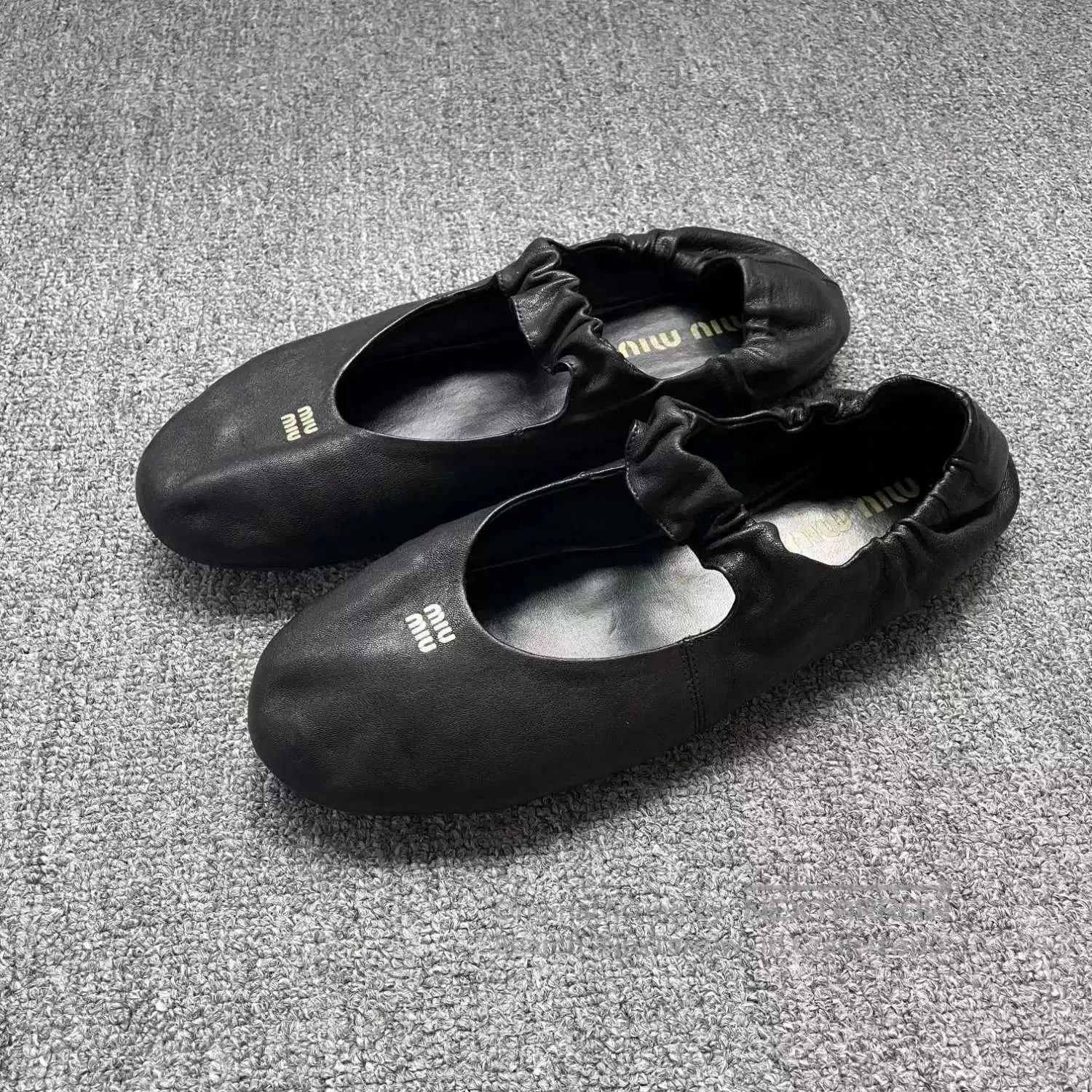 Miu Miu Miu Miu Ruches Nappa Leather Ballet Flats. Size US 8.5 / IT 38.5 - 1 Thumbnail