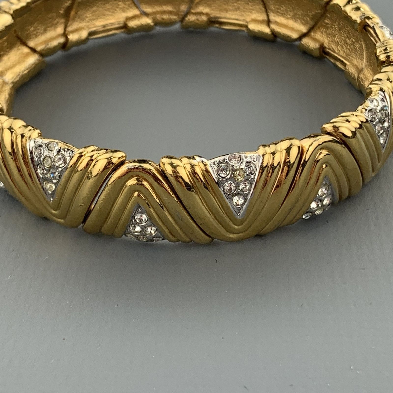 Vintage Vintage Gold Tone Rhinestones Textured Open Cuff Bracelet Size ONE SIZE - 9 Thumbnail