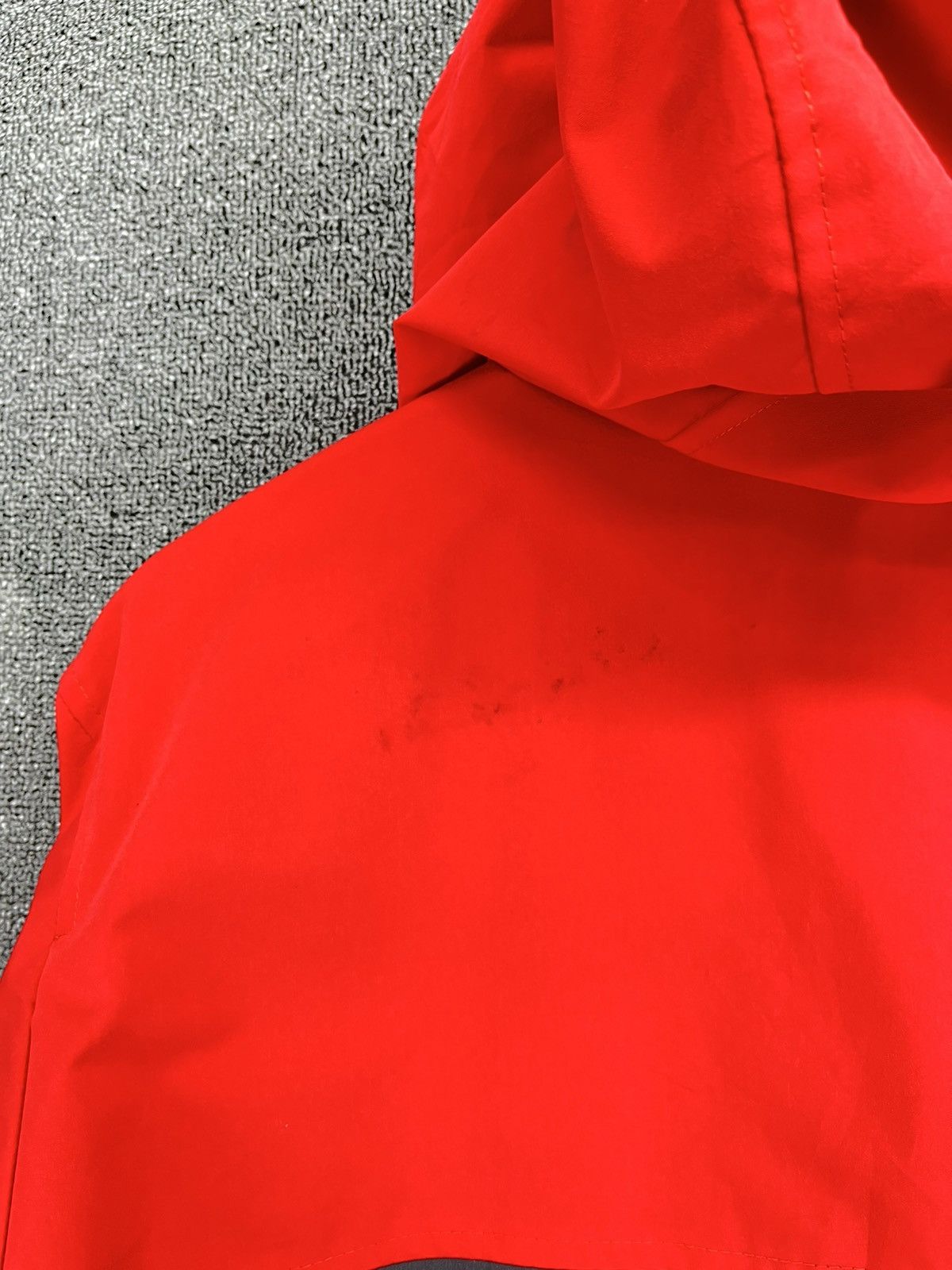 Gu by Uniqlo Supreme Style Hooded Zip Up Light Jacket
