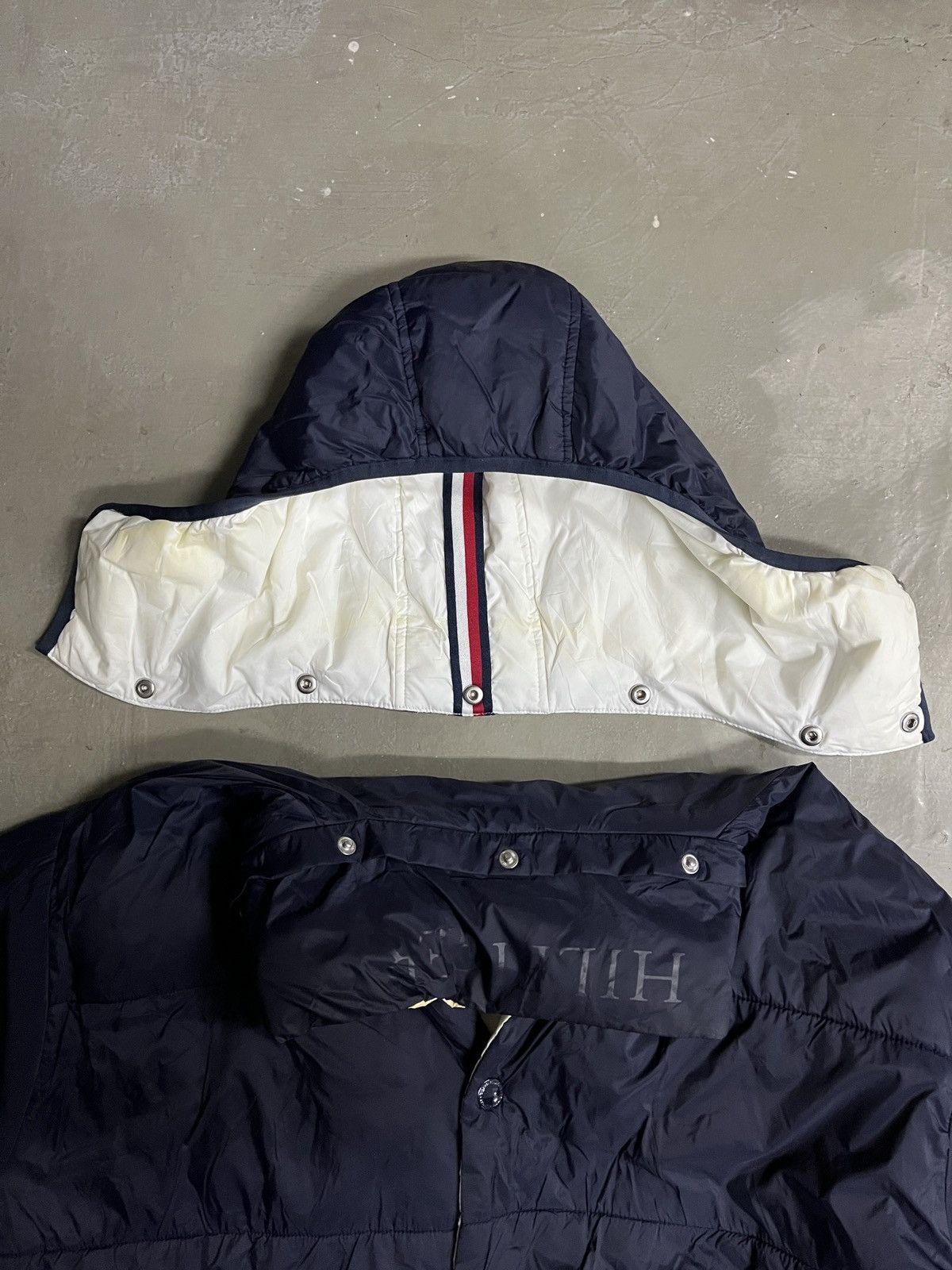 Tommy Hilfiger Vintage Tommy Hilfiger Puffer Down Jacket Moncler Stye Size US M / EU 48-50 / 2 - 7 Thumbnail
