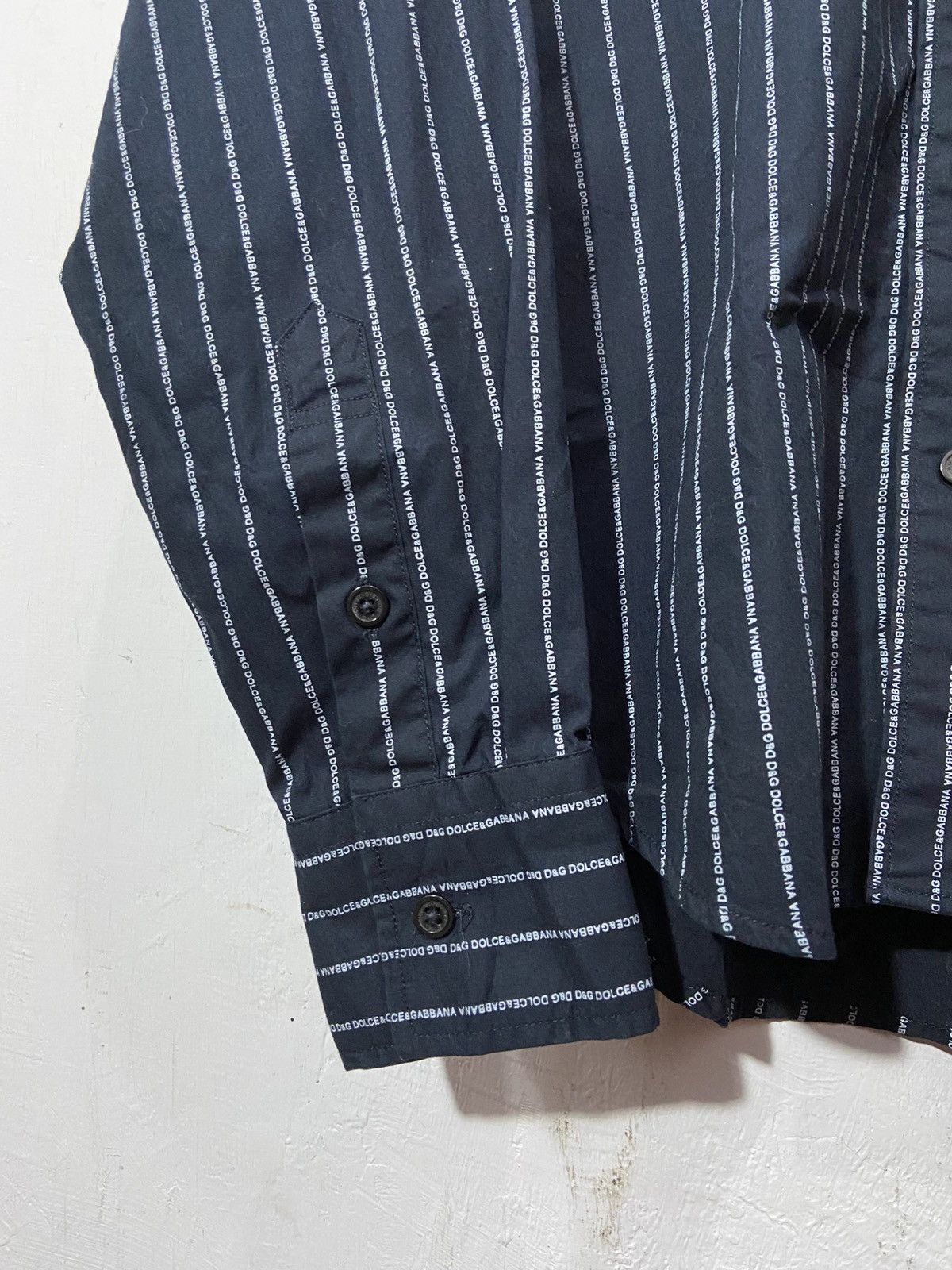 Dolce & Gabbana Monogram Dolce & Gabbana Button Up Shirt Size US M / EU 48-50 / 2 - 10 Thumbnail