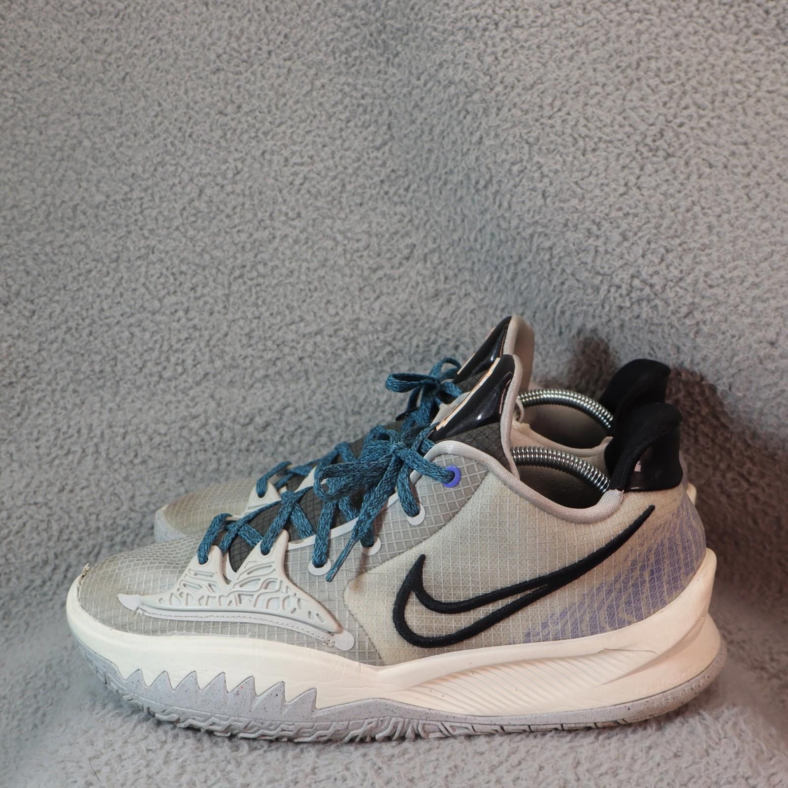 Nike Nike Kyrie Low 4 Grey Fog Sapphire Men 11.5 CW3985-0041 Size US 11.5 / EU 44-45 - 4 Thumbnail