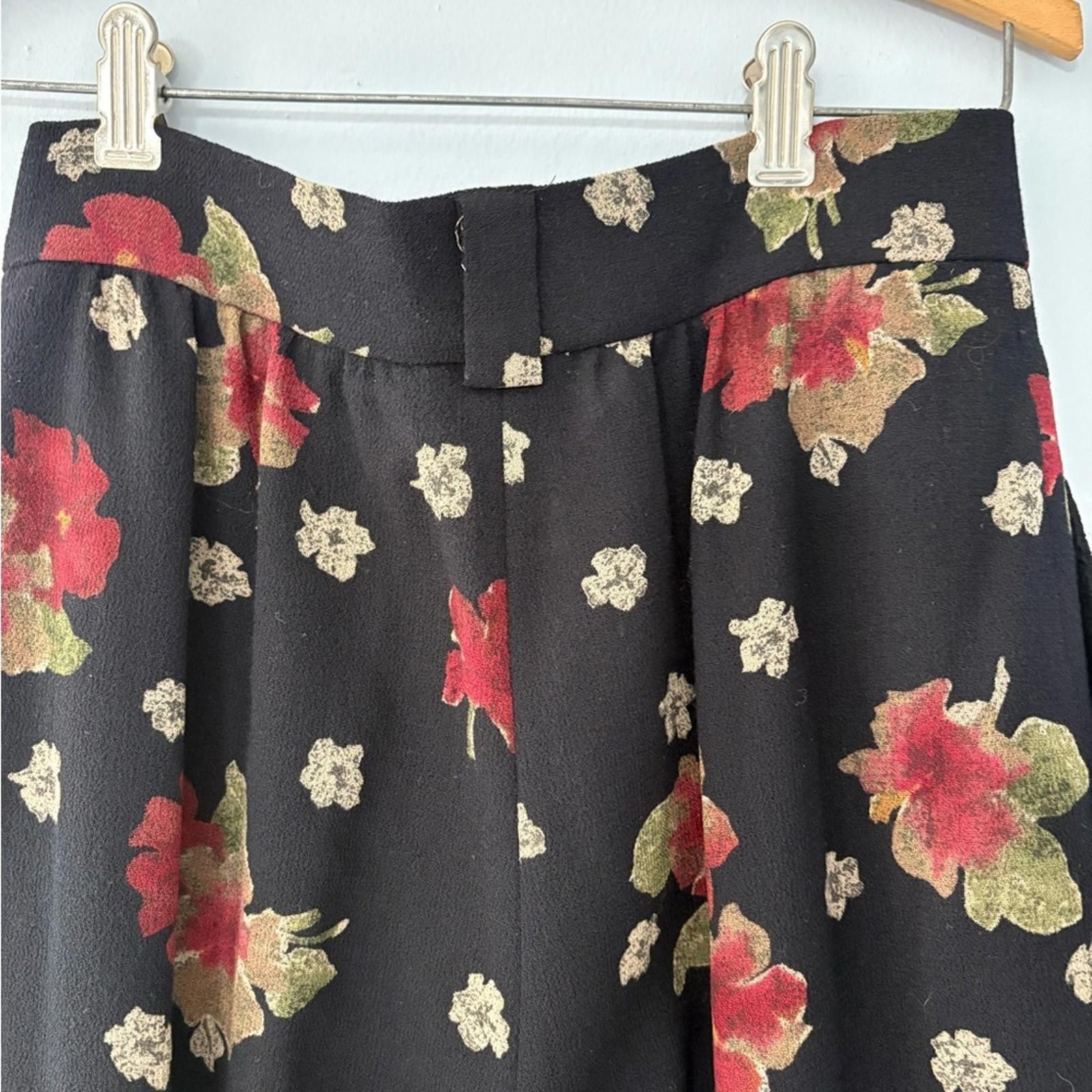 Designer Mariella Burani Women’s sz6 100% Wool Floral Pants Vintage Size 28" / US 6 / IT 42 - 5 Thumbnail
