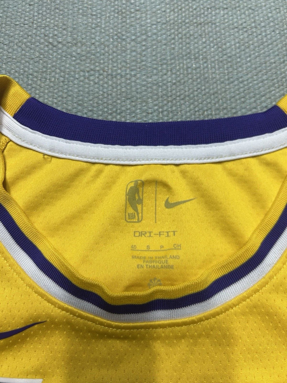 Nike Nike Swingman Los Angeles Lakers LeBron James #6 Jersey S 40 Size US S / EU 44-46 / 1 - 7 Thumbnail