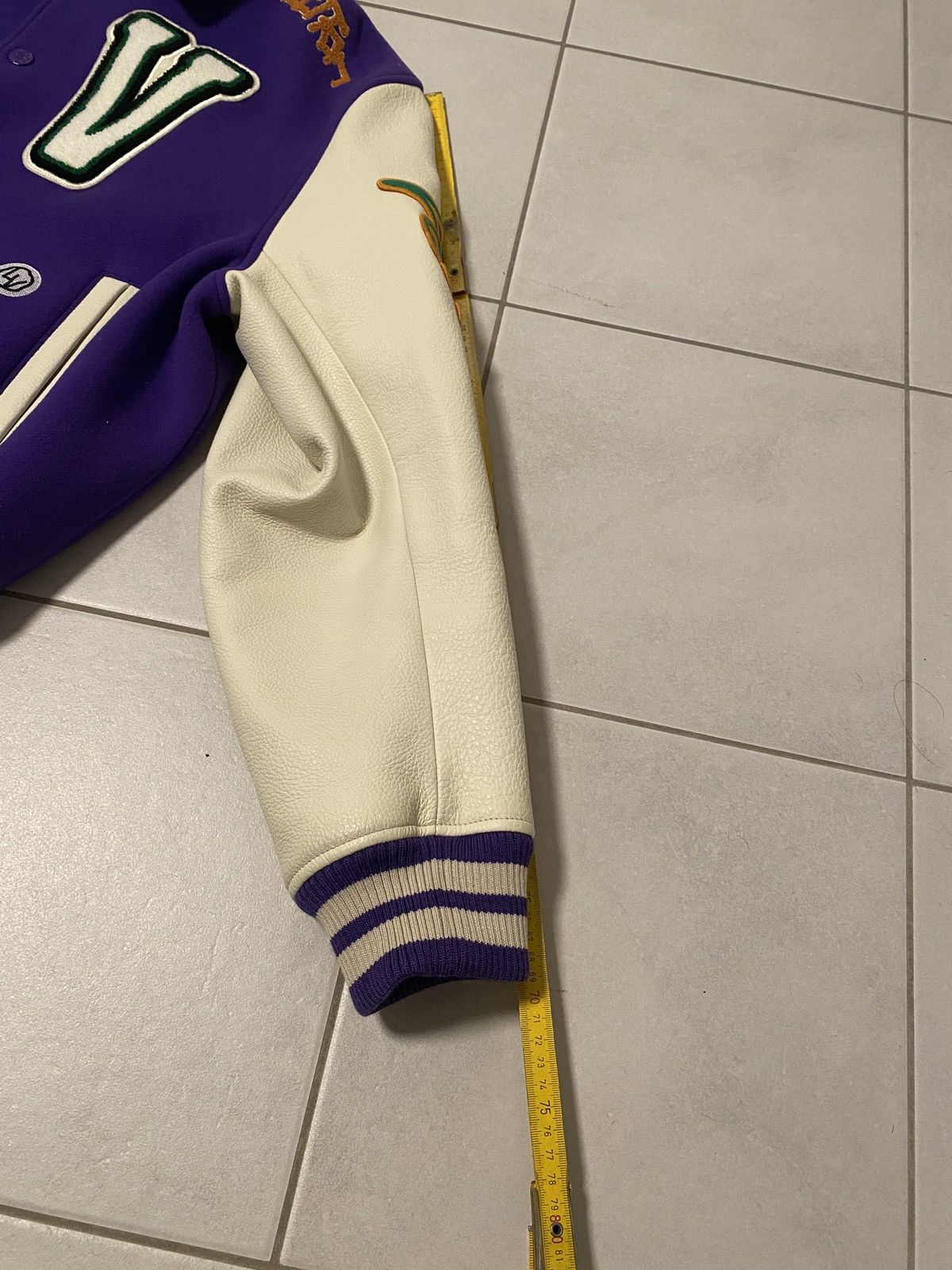Louis Vuitton × Virgil Abloh Louis Vuitton X Virgil Abloh AW22 purple frog varsity jacket Size US XXL / EU 58 / 5 - 6 Thumbnail