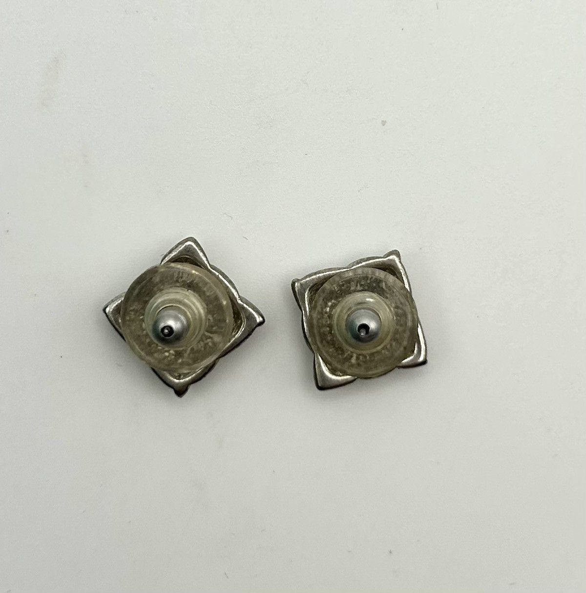 Other Vintage Silver Tone Unisex Quilted Square Stud Earrings Size ONE SIZE - 3 Thumbnail