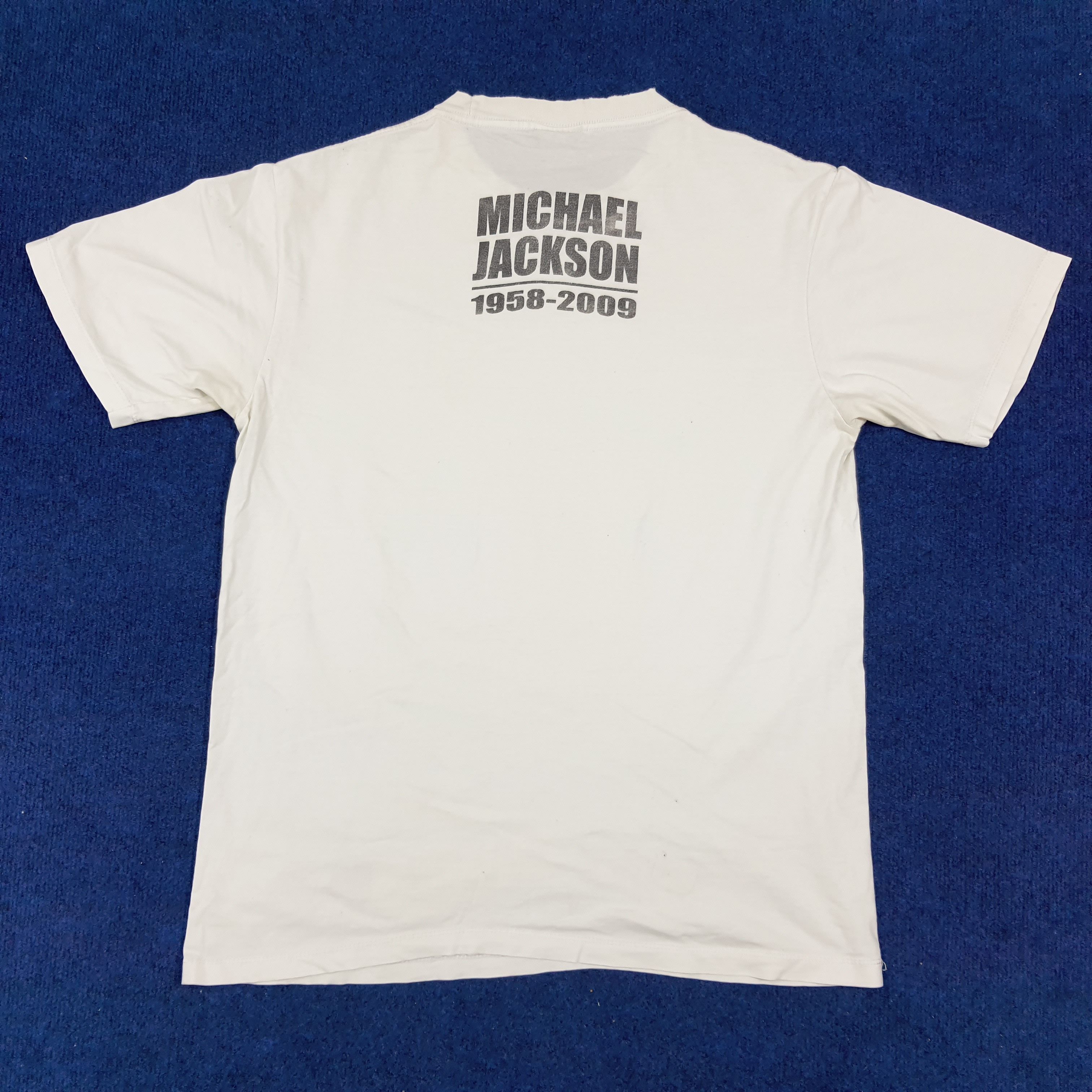 Michael Jackson × Vintage Vintage Michael Jackson Number One Pop Singer Tshirt Size US L / EU 52-54 / 3 - 3 Thumbnail
