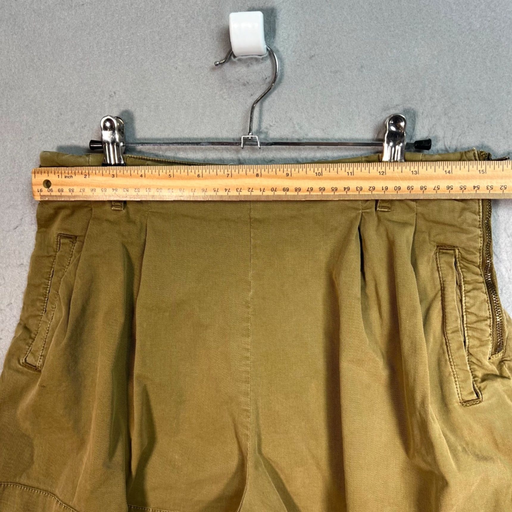 Anthropologie Anthropologie Womens Size 8 Olive High-Waisted Pleated Shorts Cotton Blend Shirt Women Olive Green ? Size 30" / US 8 / IT 44 - 5 Thumbnail