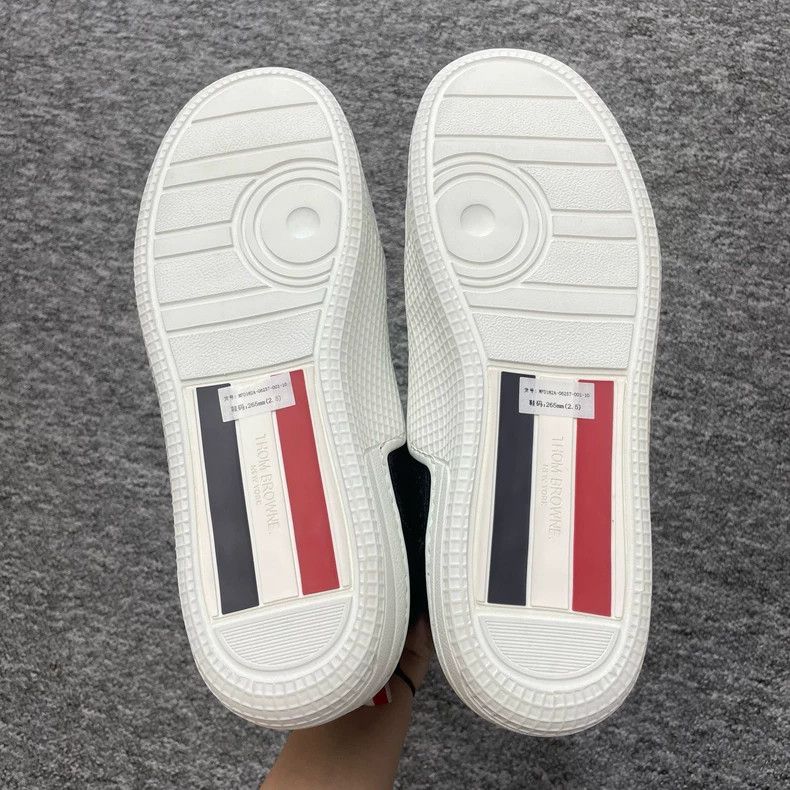 Thom Browne Thom Browne Black high-top board shoes Size US 10 / EU 43 - 6 Thumbnail