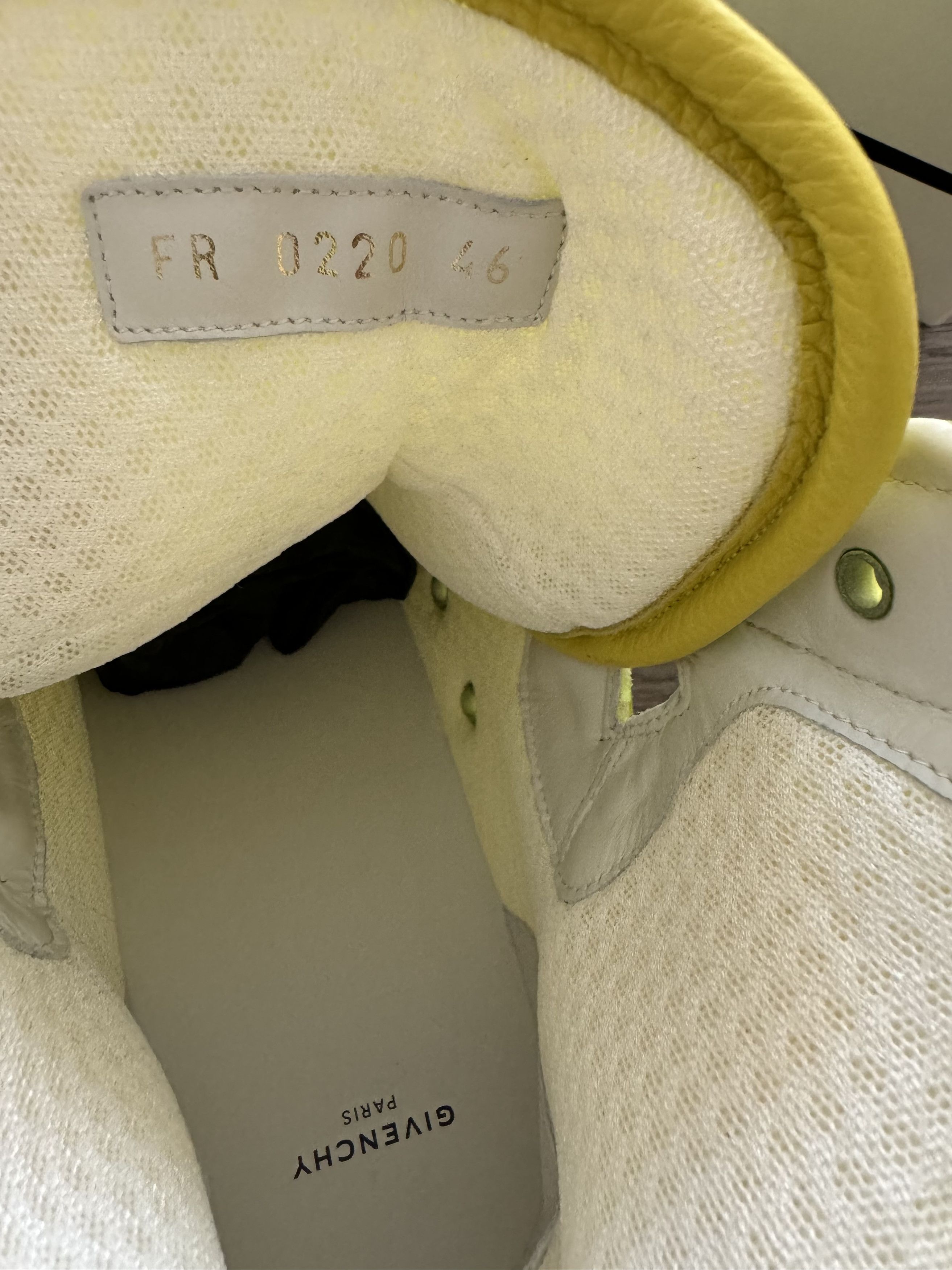 Givenchy WING SNEAKER HI-TOP FLUORESCENT YELLOW Size US 13 / EU 46 - 9 Thumbnail