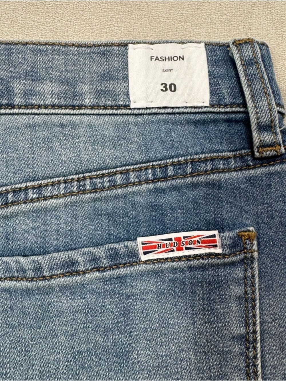 Hudson NWT New Hudson Denim Mini Skirt In Fame Size 30 Size 30" / US 8 / IT 44 - 7 Thumbnail