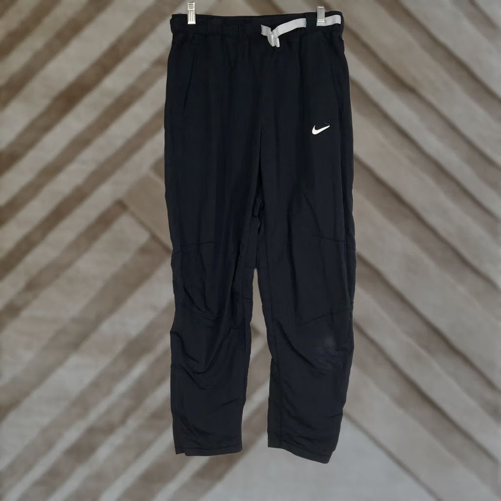 Nike Nike Black Nylon Track Pants Joggers Women S Slim Athletic Pockets Drawstring Tapered 100% Polyester Size 28" / US 6 / IT 42 - 1 Thumbnail