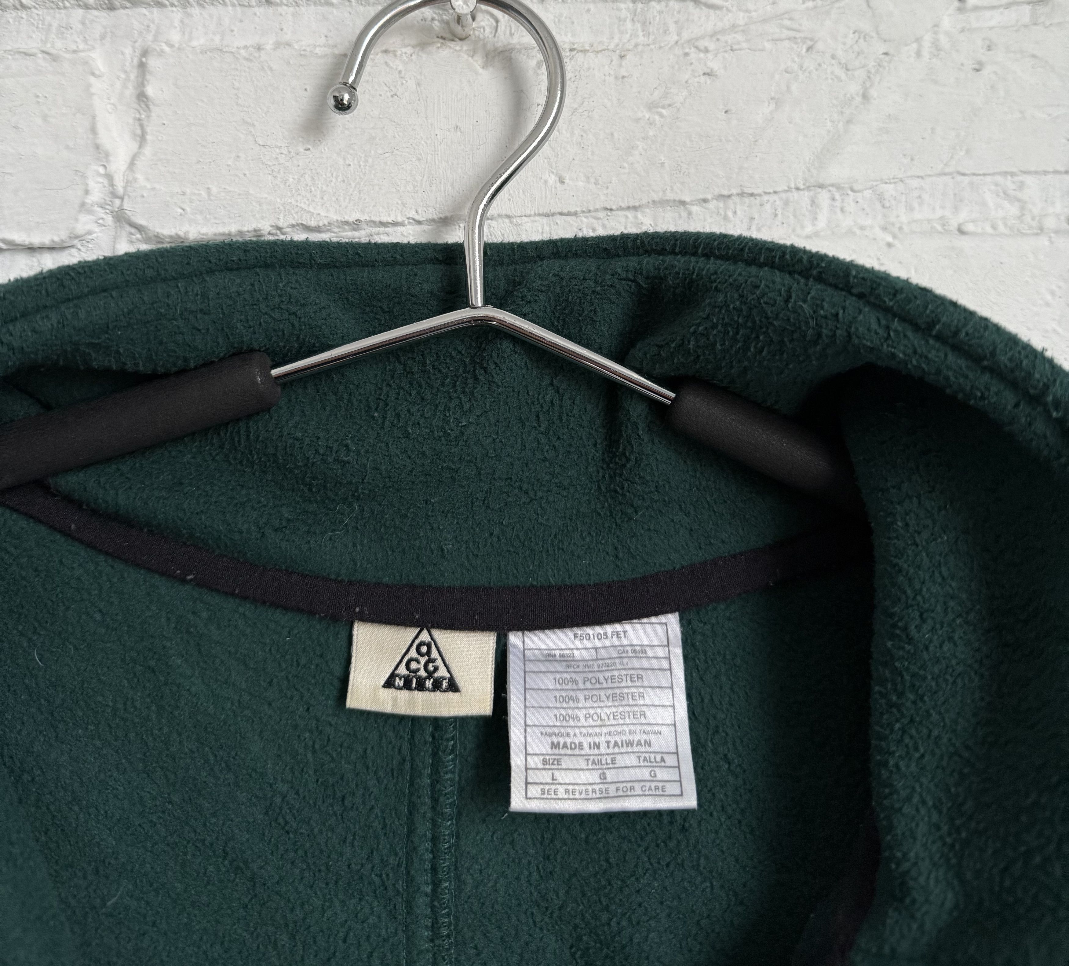 Nike ACG Vintage 90s Nike ACG Fleece jacket bottle green Size US L / EU 52-54 / 3 - 2 Thumbnail