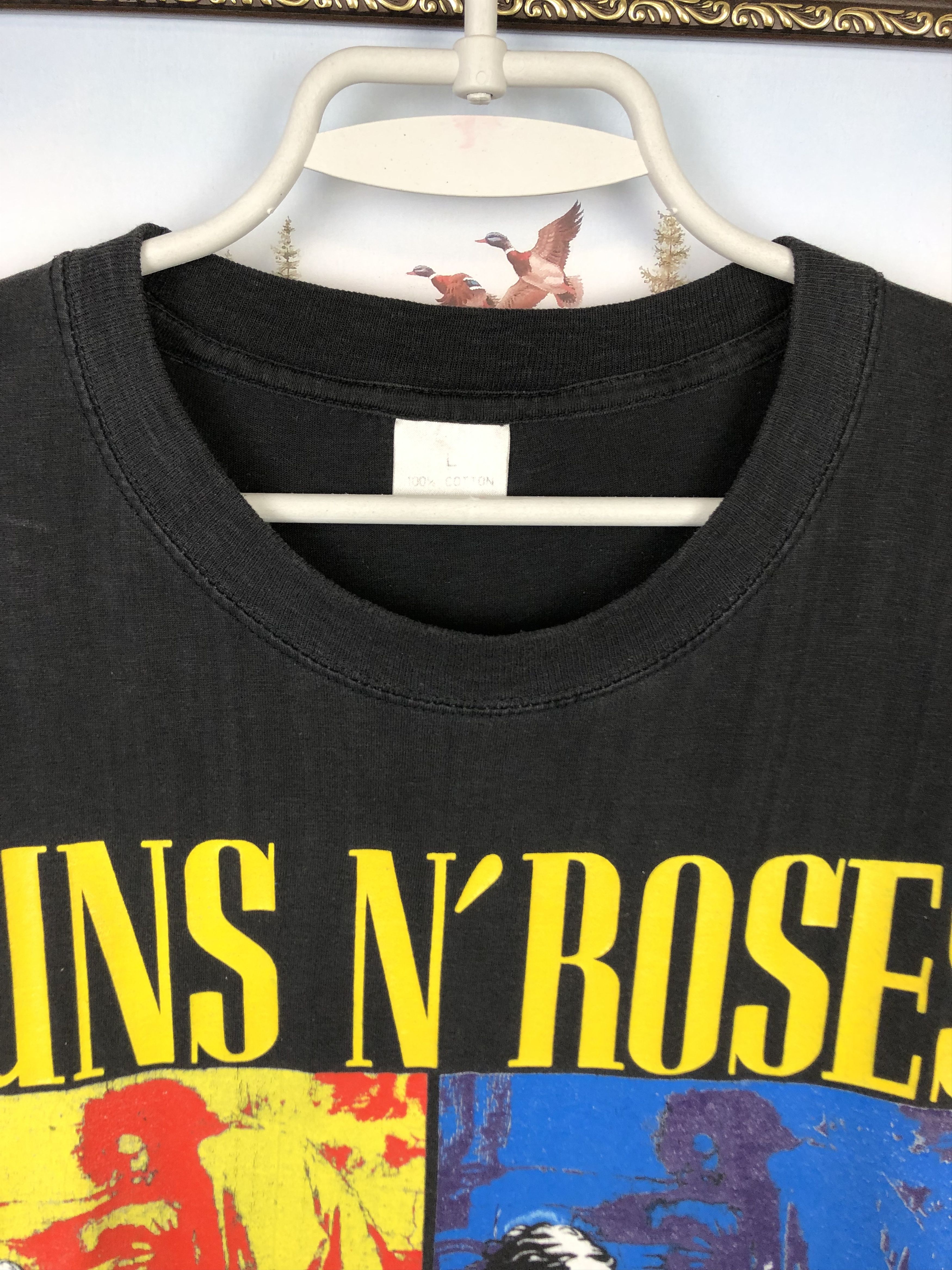 Vintage Vintage 90's Guns N' Roses Use Your Illusion Band Shirt Mens Size US L / EU 52-54 / 3 - 7 Thumbnail