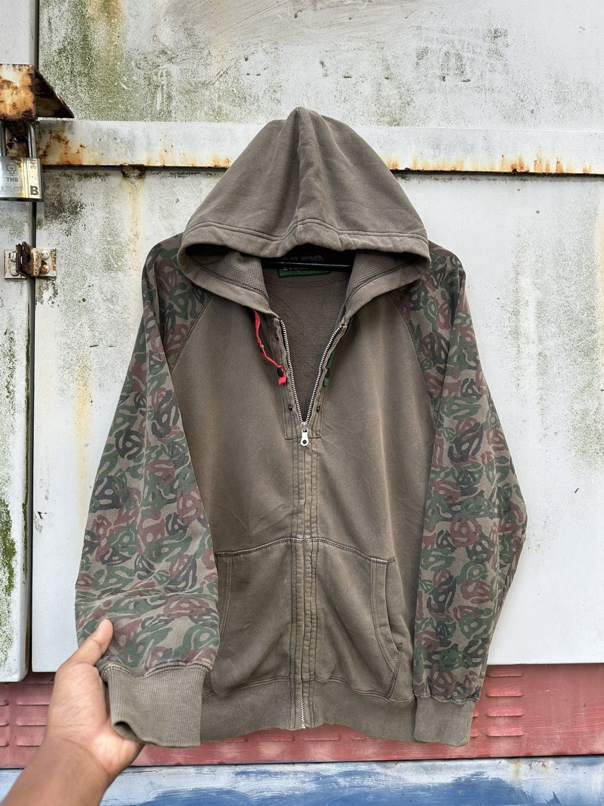 Avirex 👹Vintage Avirex X MBO Camo Zipper Hoodie Size US M / EU 48-50 / 2 - 1 Thumbnail