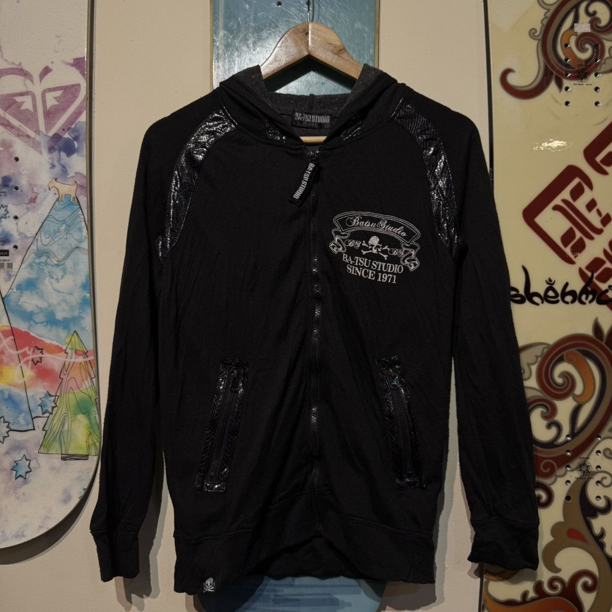 Vintage BA-TSU STUDIO Japan Punk Hoodie - Skull Crossbones