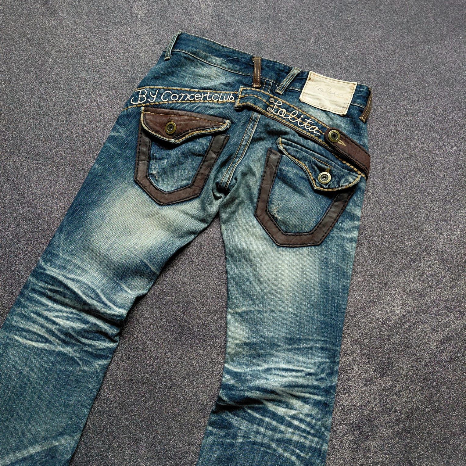 Tornado Mart Yoshitomo Nara Lolita Distresed Flare Jeans Size US 29 - 3 Thumbnail