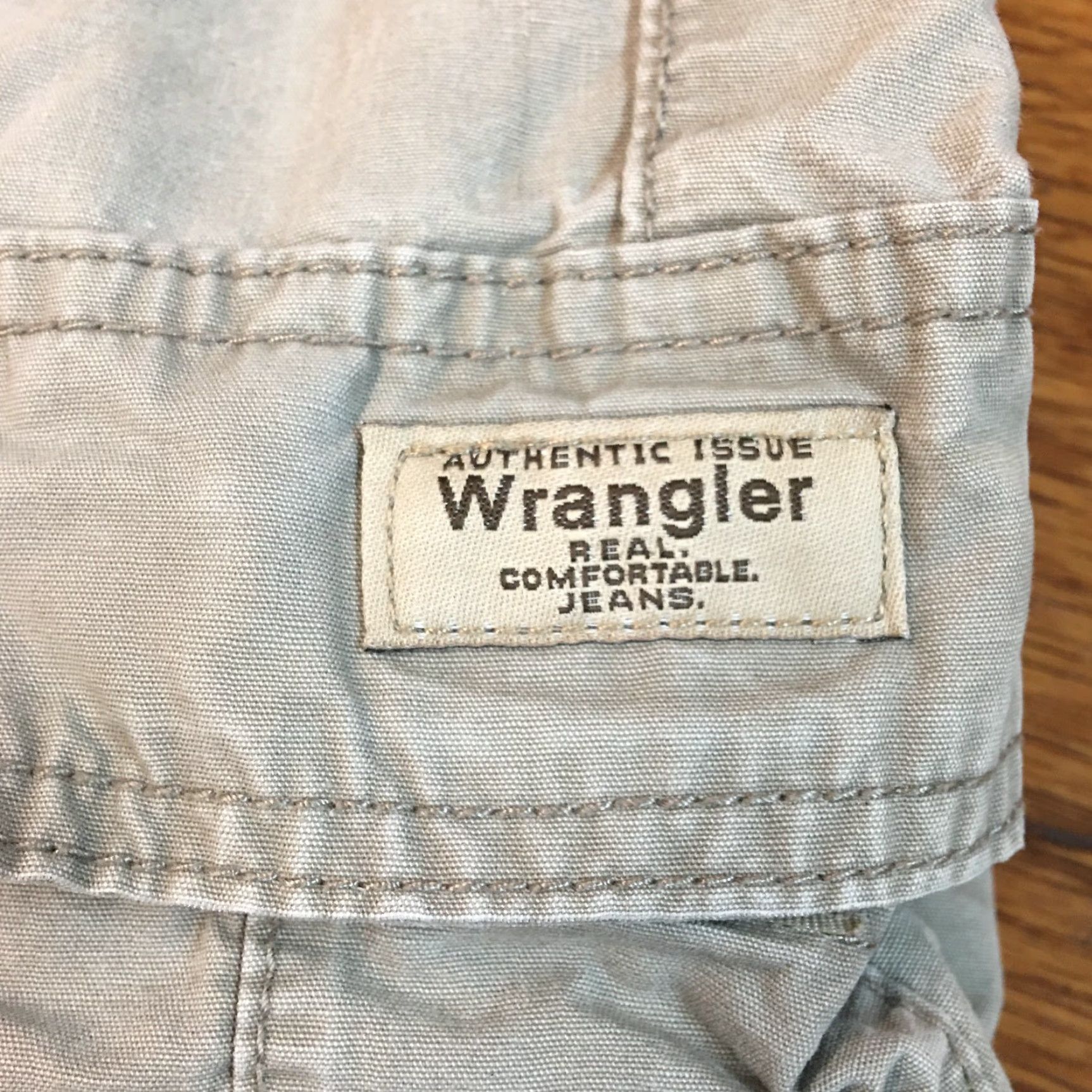 Wrangler WRANGLER Mens Regular Cargo Shorts High Rise 44 Tan 7 Inseam Denim 100% Cotton Casual Pockets Belt Loops Front Button Zipper Size US 32 / EU 48 - 3 Thumbnail