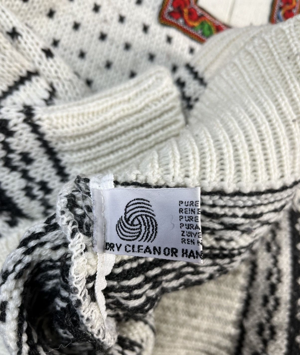Vintage Norwegian Wool Knit Sweater Traditional Nordic Design XL XXL Size US XL / EU 56 / 4 - 12 Thumbnail