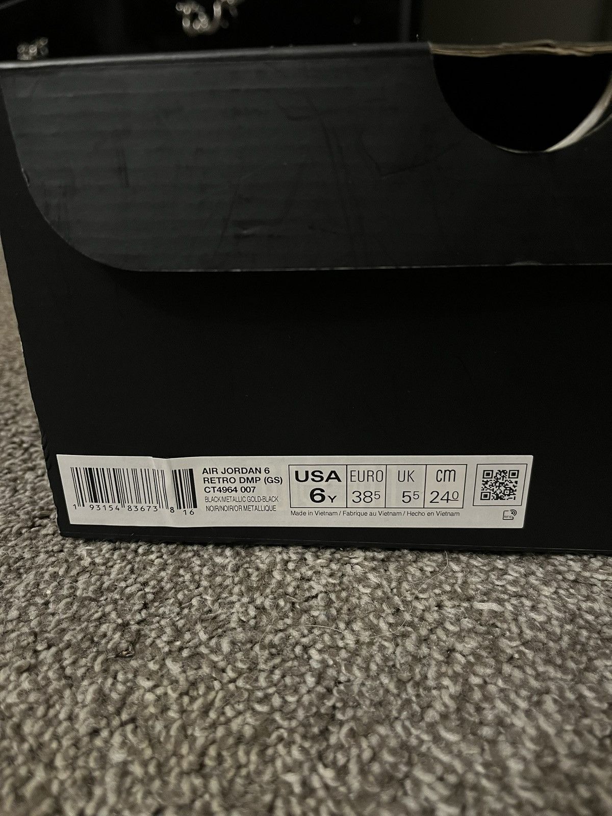 Jordan Brand Jordan 6 DMP (GS) Size US 6 / EU 39 - 2 Thumbnail