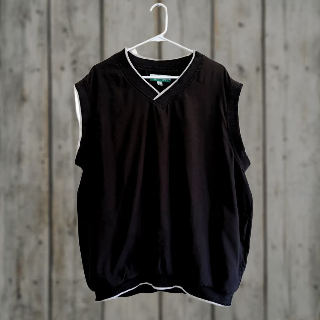 X-LARGE Snake Eyes Windwear Vest Windbreaker - Men Large Black - Zip Pockets - Polyester - 24 Chest - 28 Length Size US L / EU 52-54 / 3 - 1 Thumbnail