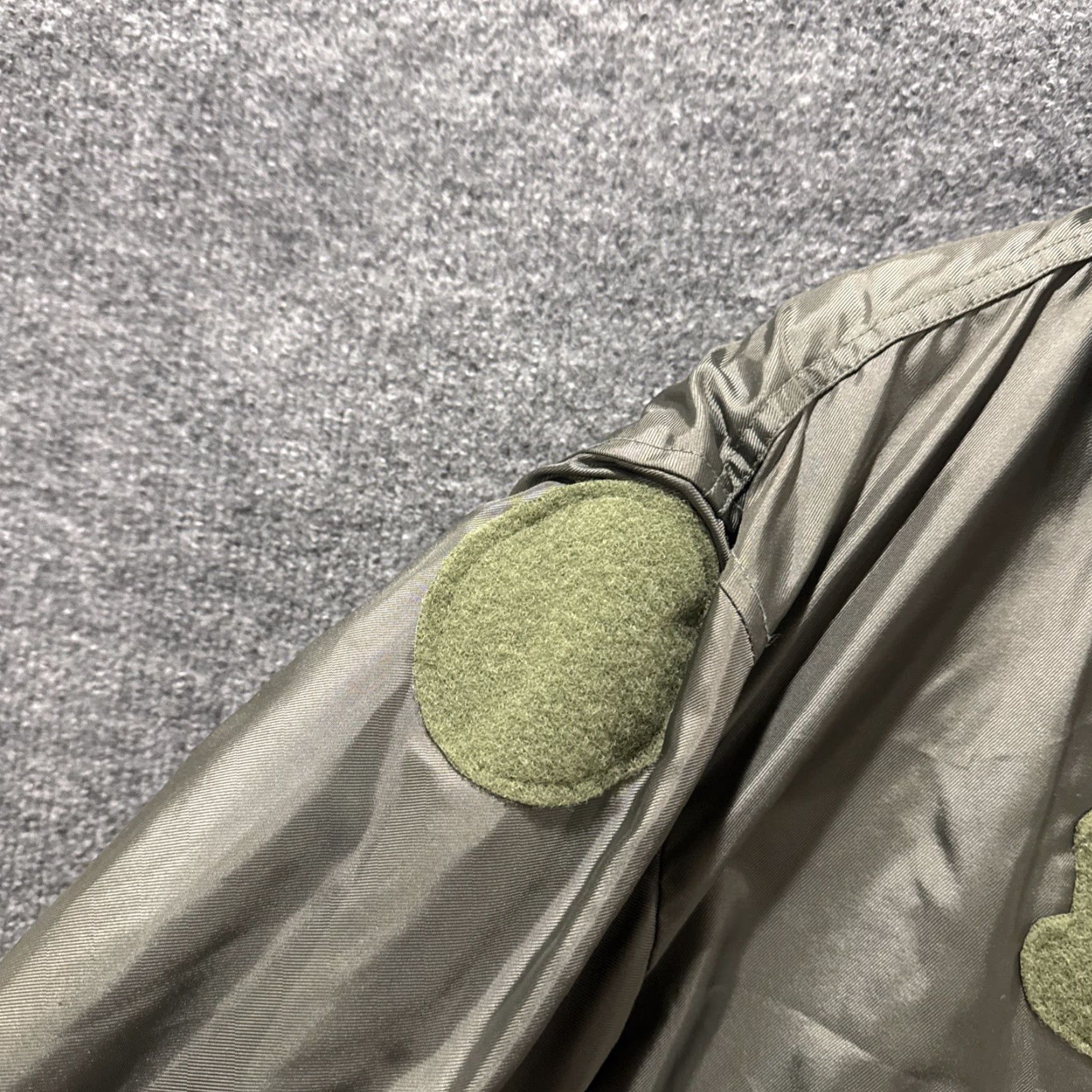 Vintage VINTAGE Alpha Industries Jacket L Men Green Military Jacket 45/P 8415-00-310-1133 Mens Large Size US L / EU 52-54 / 3 - 3 Thumbnail