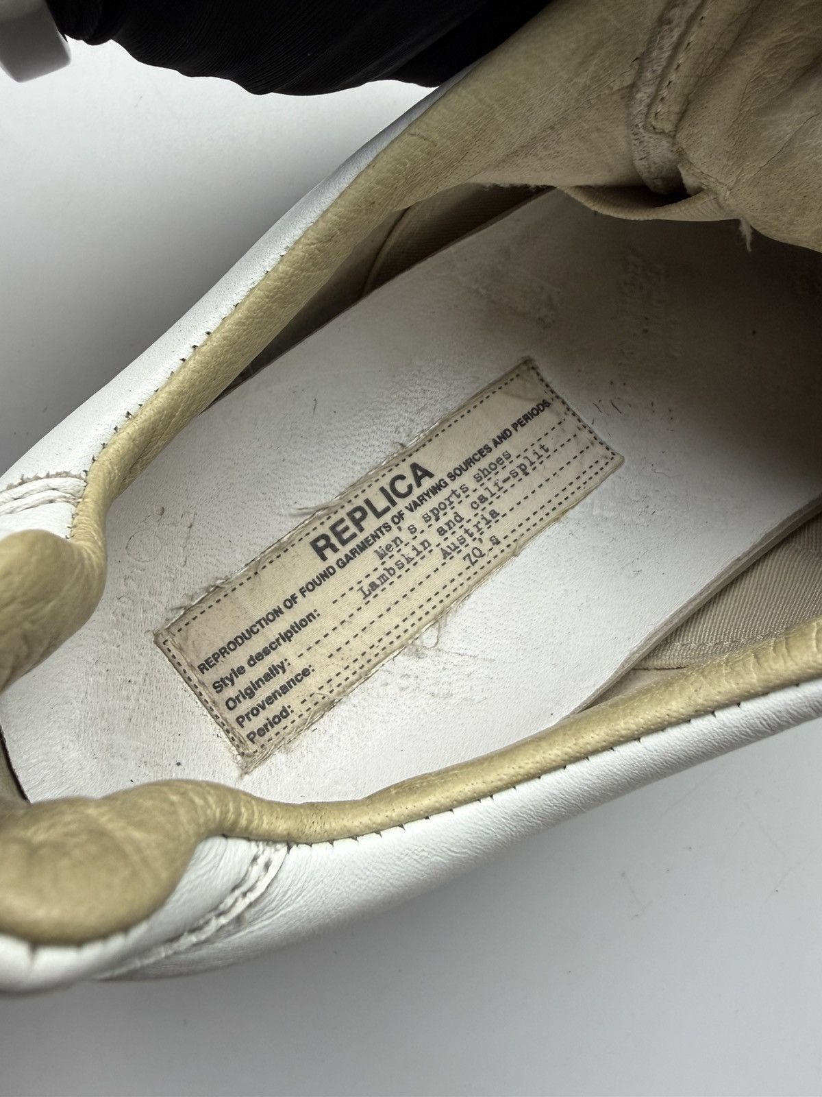 Maison Margiela Maison Margiela Gats Artisanal White Size US 6 / EU 39 - 11 Thumbnail
