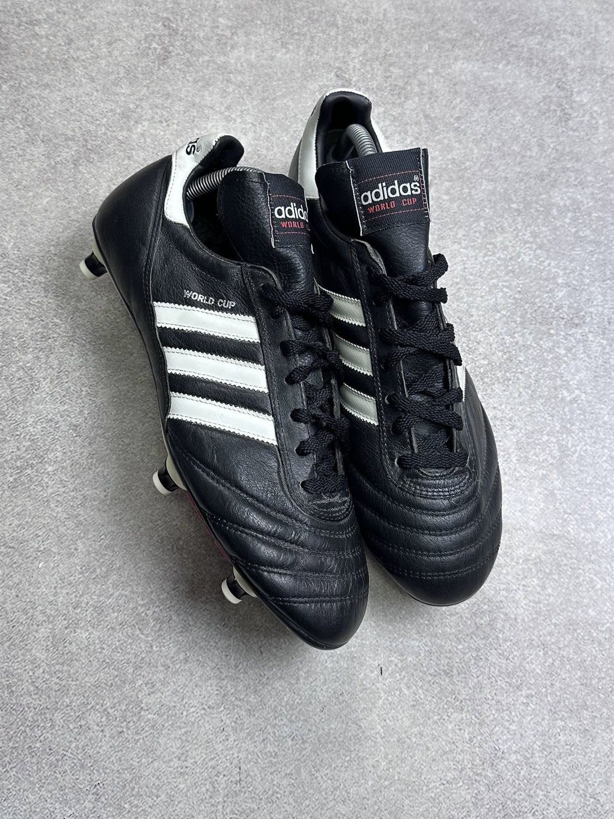 Adidas Vintage 80s Adidas World Cup Leather Soccer Cheats Sneakers Size US 9.5 / EU 42-43 - 2 Thumbnail