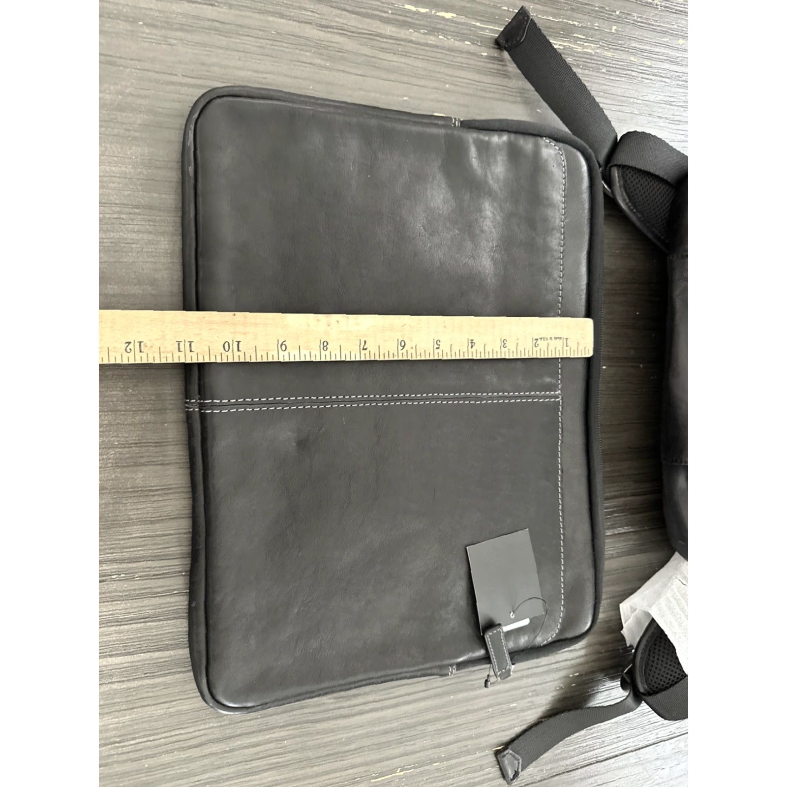 Jos. A. Bank JOS. A. BANK Brown Leather Commuter Laptop Backpack Large Business Unisex Size ONE SIZE - 3 Thumbnail