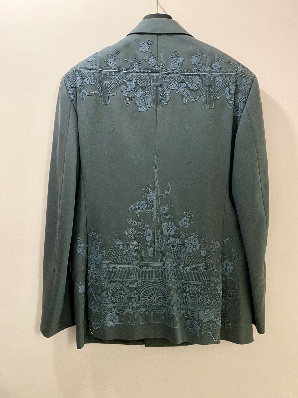 Louis Vuitton Louis Vuitton Notre Dame double breasted blazer jacket 48 Size 48R - 4 Thumbnail