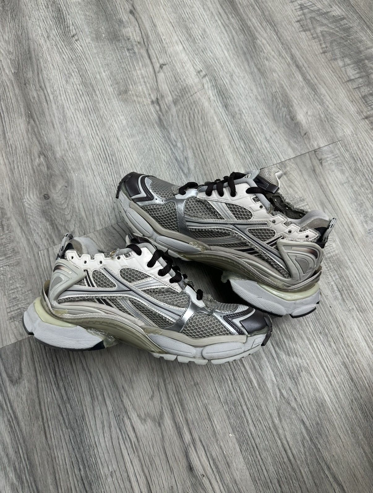Balenciaga Balenciaga Runner - Grey/White/Black Size US 8 / EU 41 - 3 Thumbnail