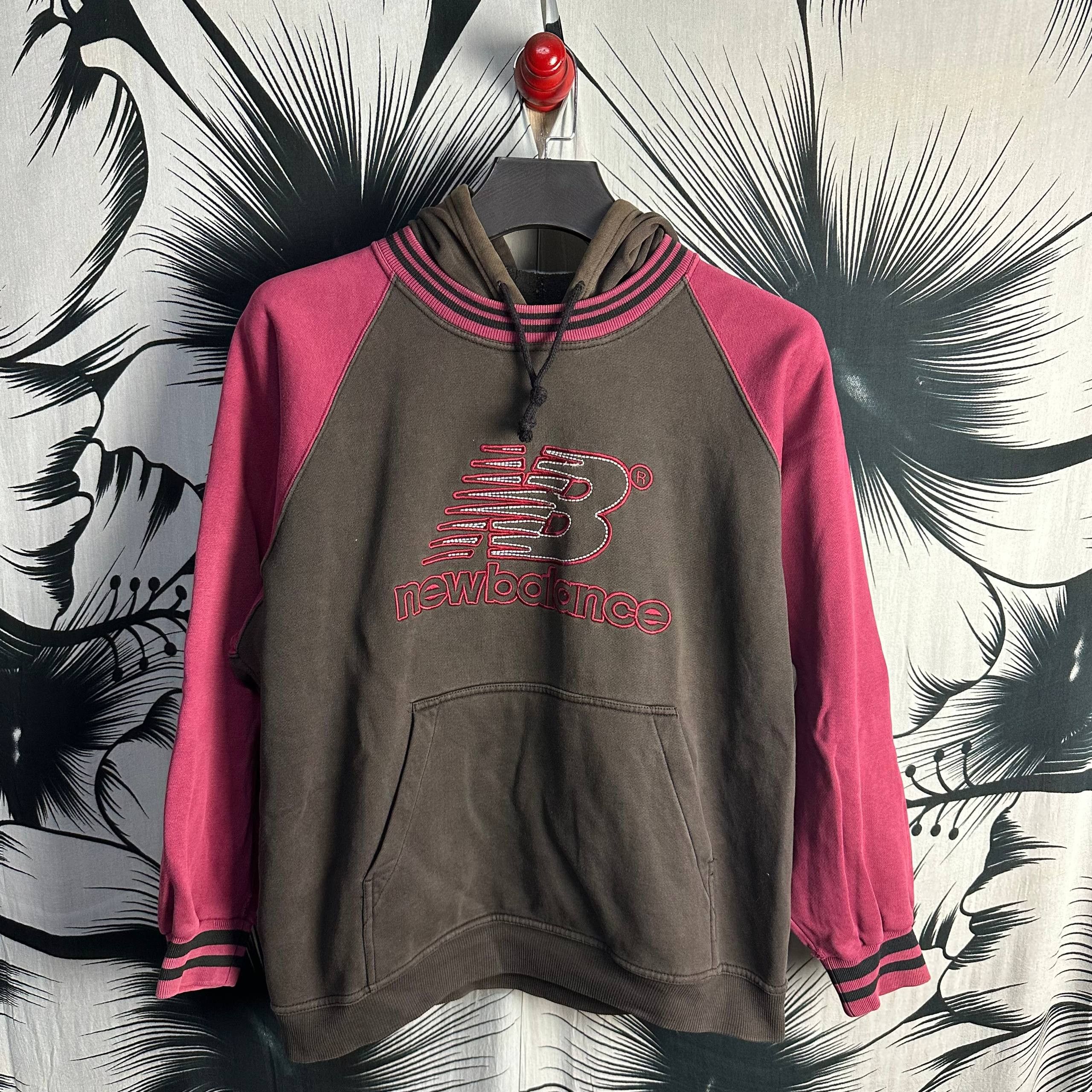 New Balance Vintage 2000s New Balance Pullover Big Logo Hoodie Size US L / EU 52-54 / 3 - 1 Thumbnail