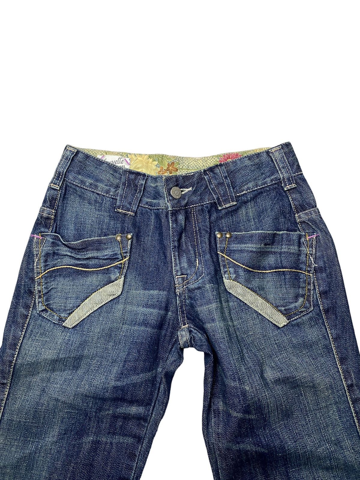 If Six Was Nine 2000's Sweet Camel Flared Low Waist Bootcut Jeans Size US 26 / EU 42 - 2 Thumbnail