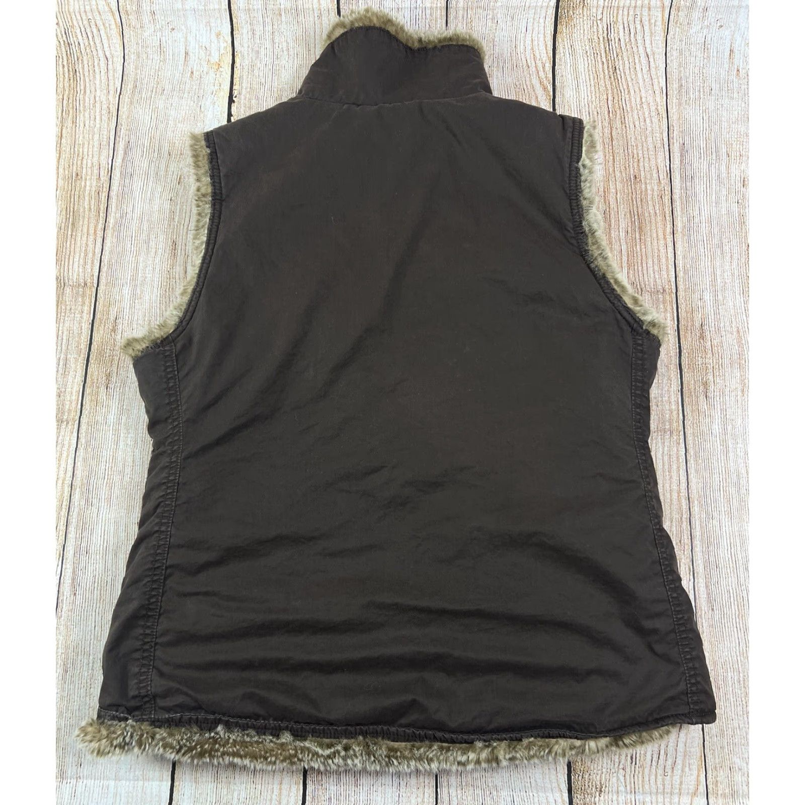 Gap GAP Women Reversible Vest Full Zip Pockets Faux Fur Tan Brown M Vest Women’s Medium Size M / US 6-8 / IT 42-44 - 7 Thumbnail