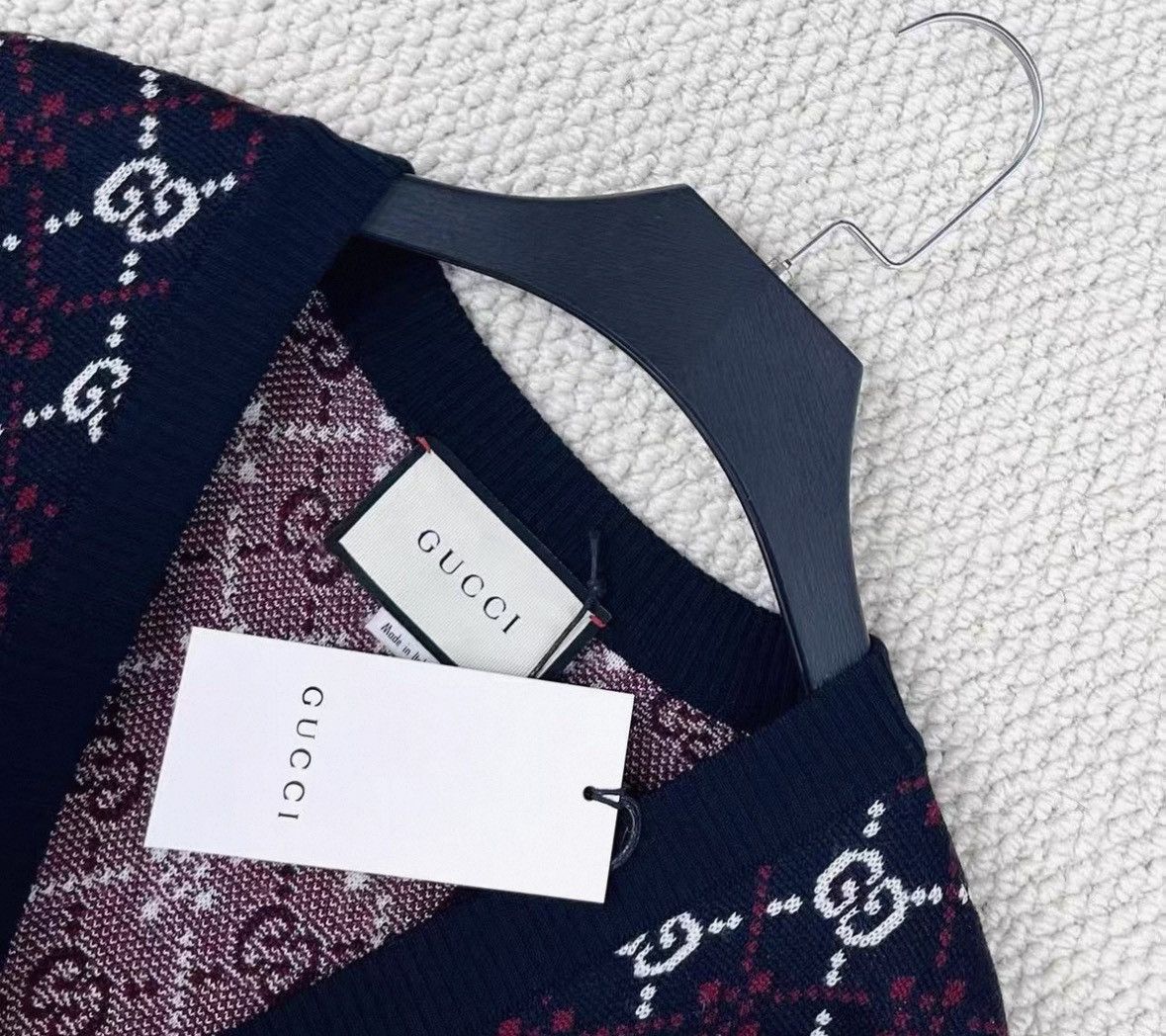 Gucci Gucci Full print logo knitted xl size dark collar sweater 2 Size US XL / EU 56 / 4 - 3 Thumbnail