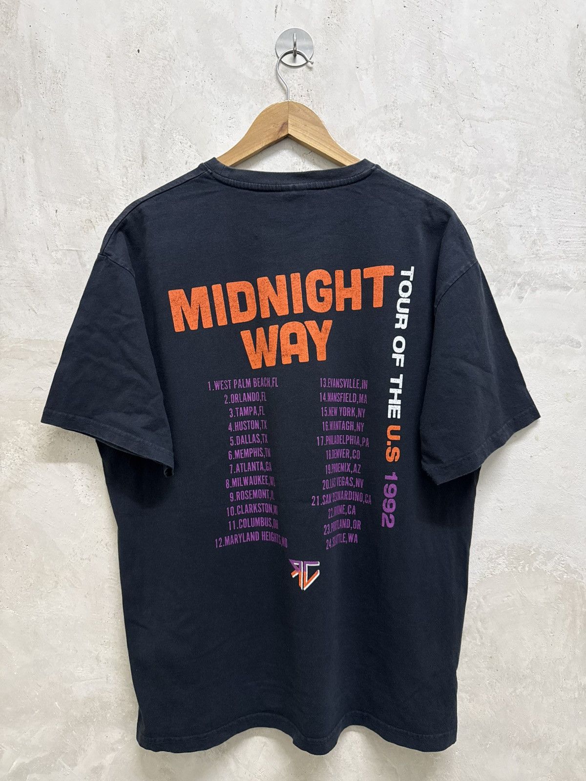 Vintage Midnight Way Rock US Tour Tee Size US XL / EU 56 / 4 - 3 Thumbnail