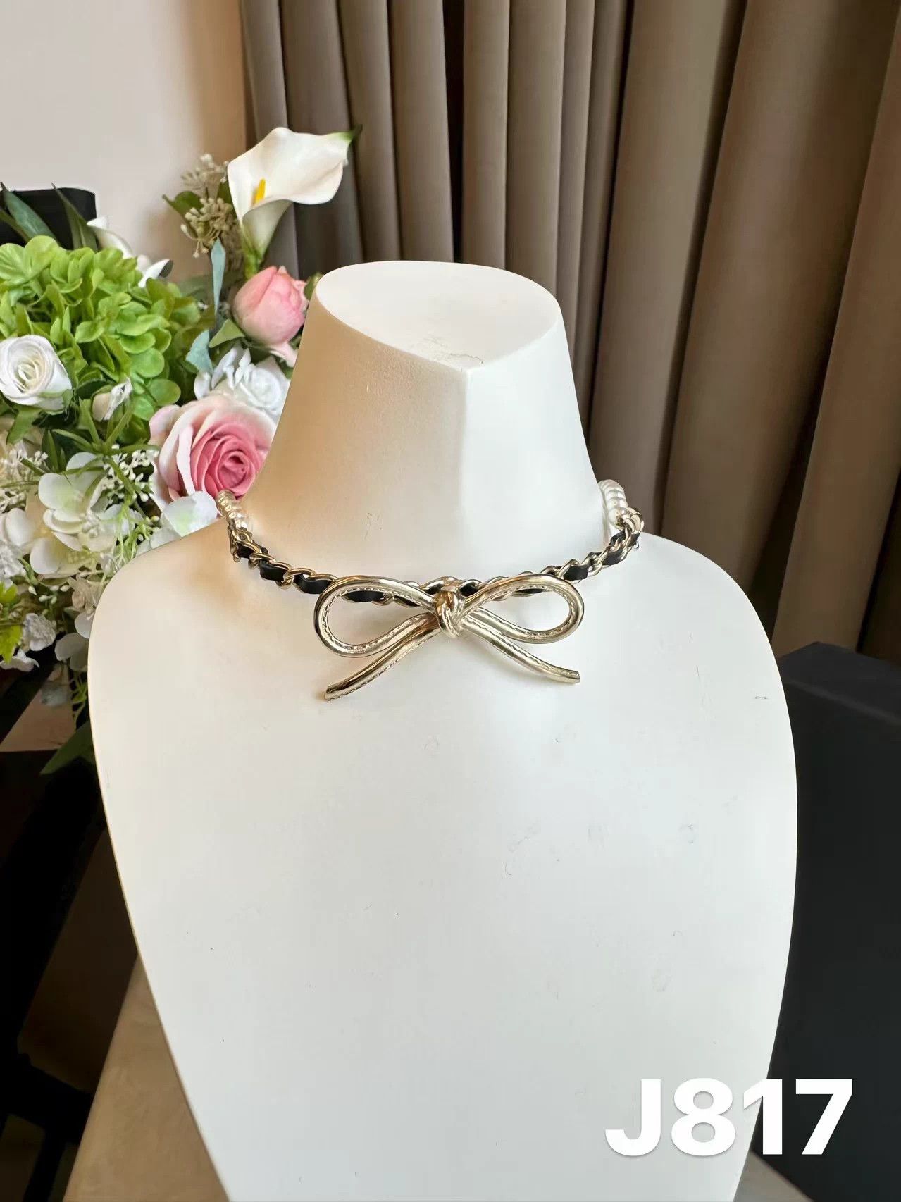 Chanel Chanel 22s Unused Bow Choker Pearl Leather Chain Size ONE SIZE - 3 Thumbnail
