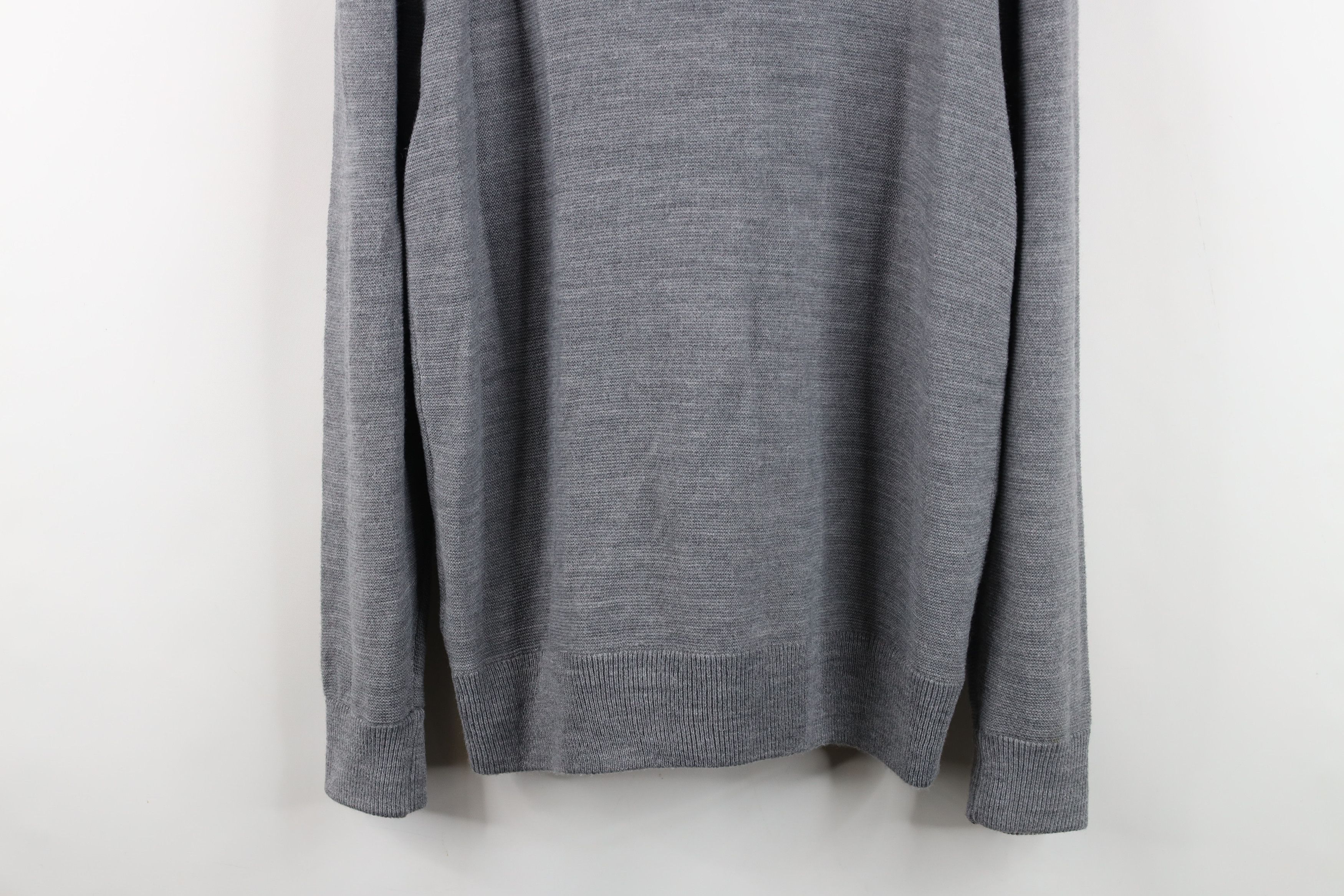 Vintage Vintage 90s Streetwear Button Cardigan Sweater Gray Acrylic Size US M / EU 48-50 / 2 - 13 Thumbnail