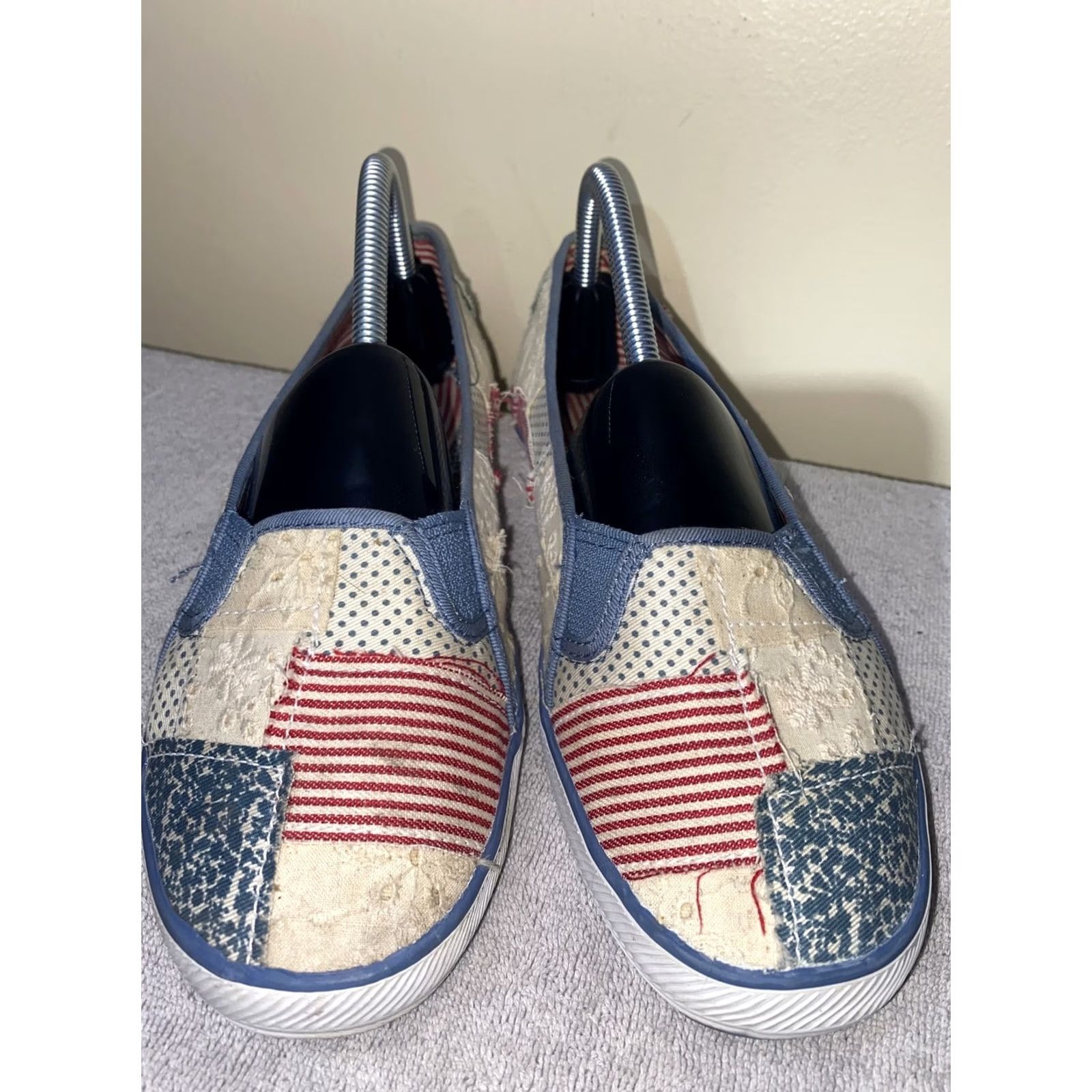 Keds Keds Lily Pulitzer American Flag Floral Slip On Sneakers Women 8.5 Blue Classic Preppy Limited Edition Comfort Fabric Upper Shoes Footwear Womens Size US 5 / IT 35 - 2 Thumbnail