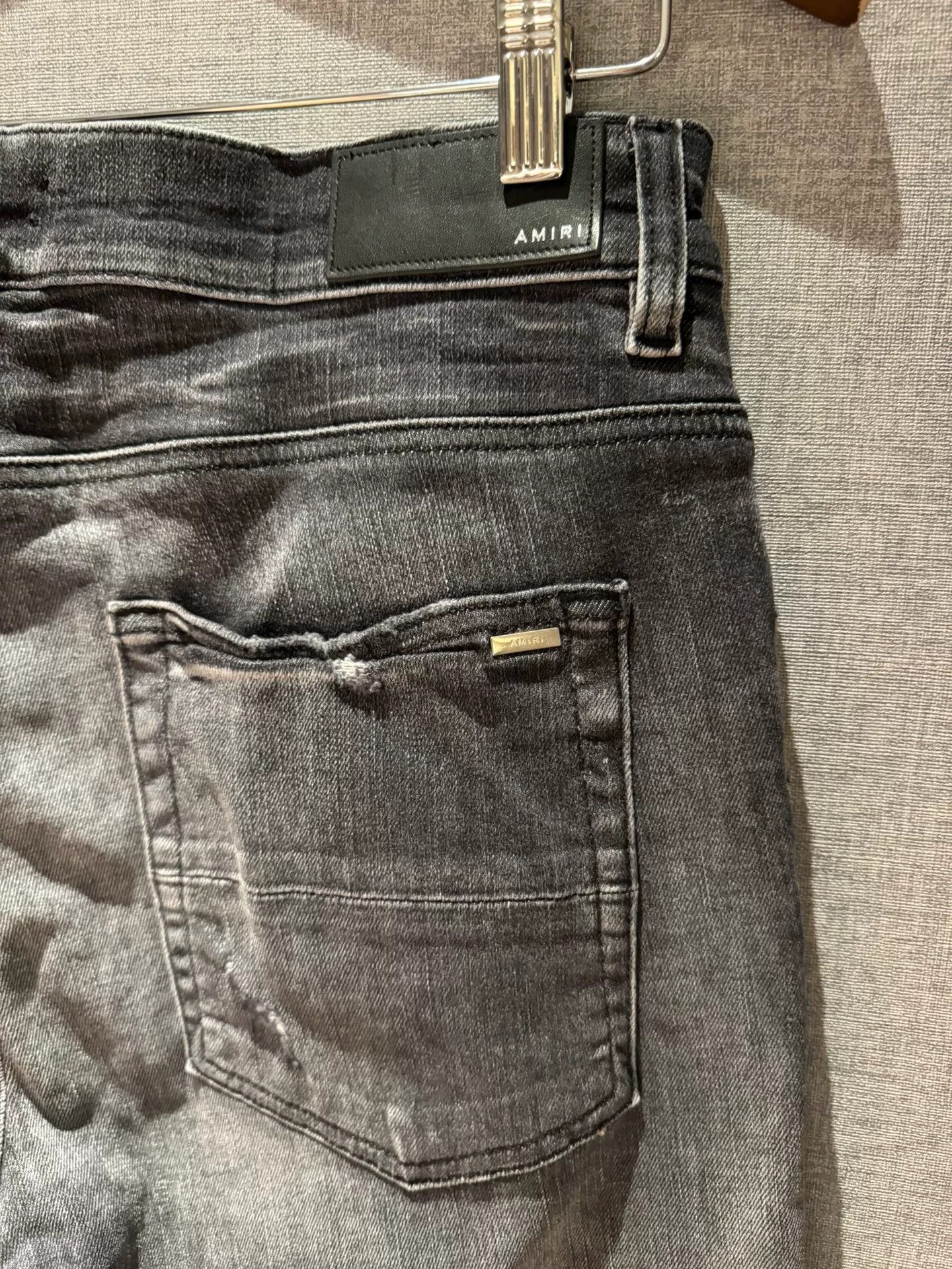 Amiri amiri distressed black gray denim jeans Size US 33 - 6 Thumbnail