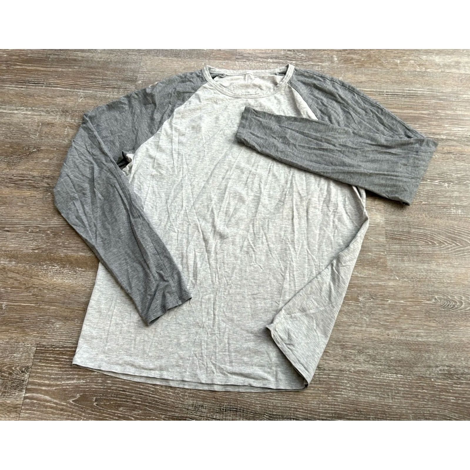 Lululemon VINTAGE does not apply. Size US XL / EU 56 / 4 - 5 Thumbnail